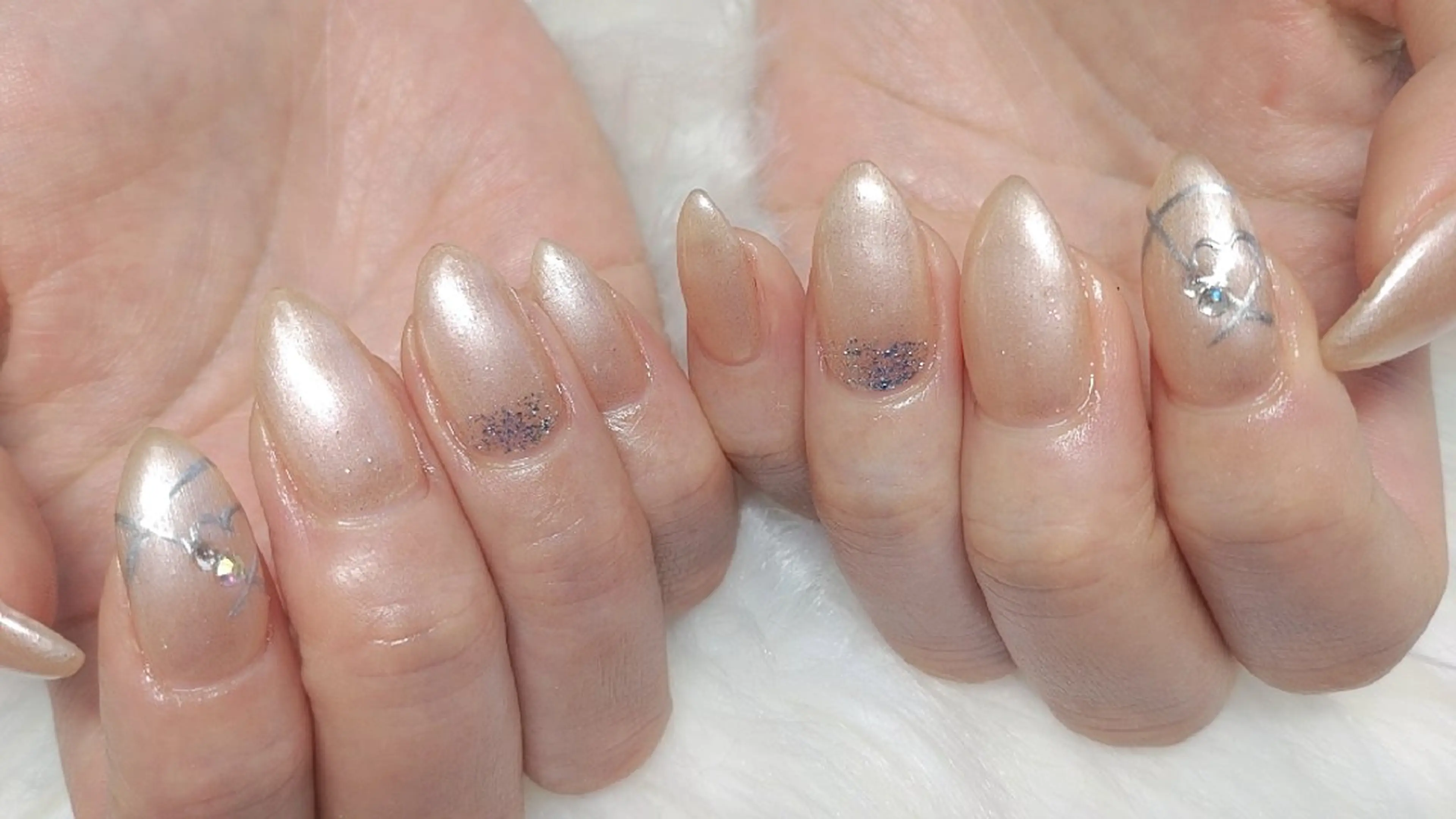 ネイル &A.nail .のネイルデザイン