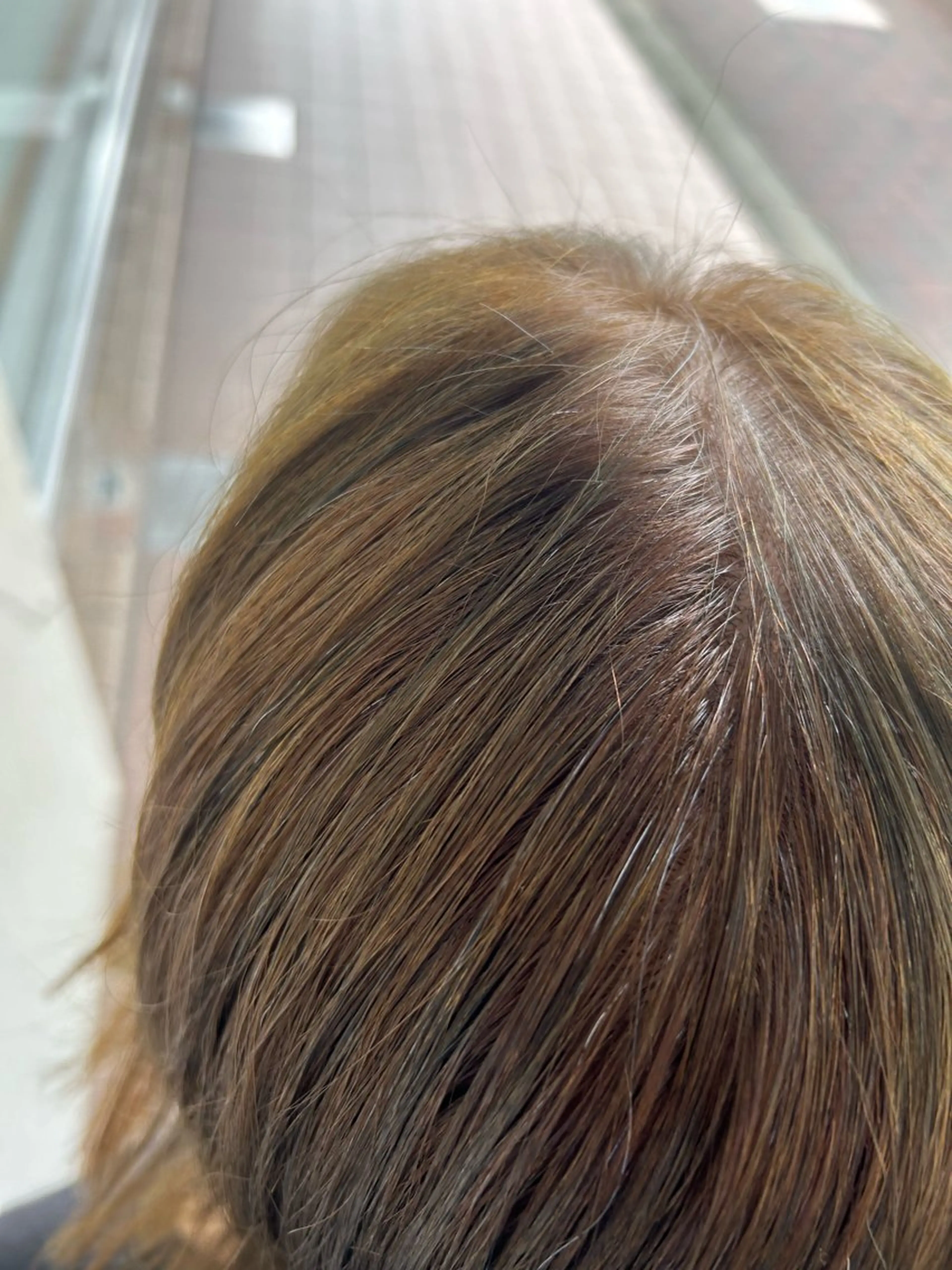 ショート カット ヘアカラー ブルー所属・岩野 有紗のヘアスタイル