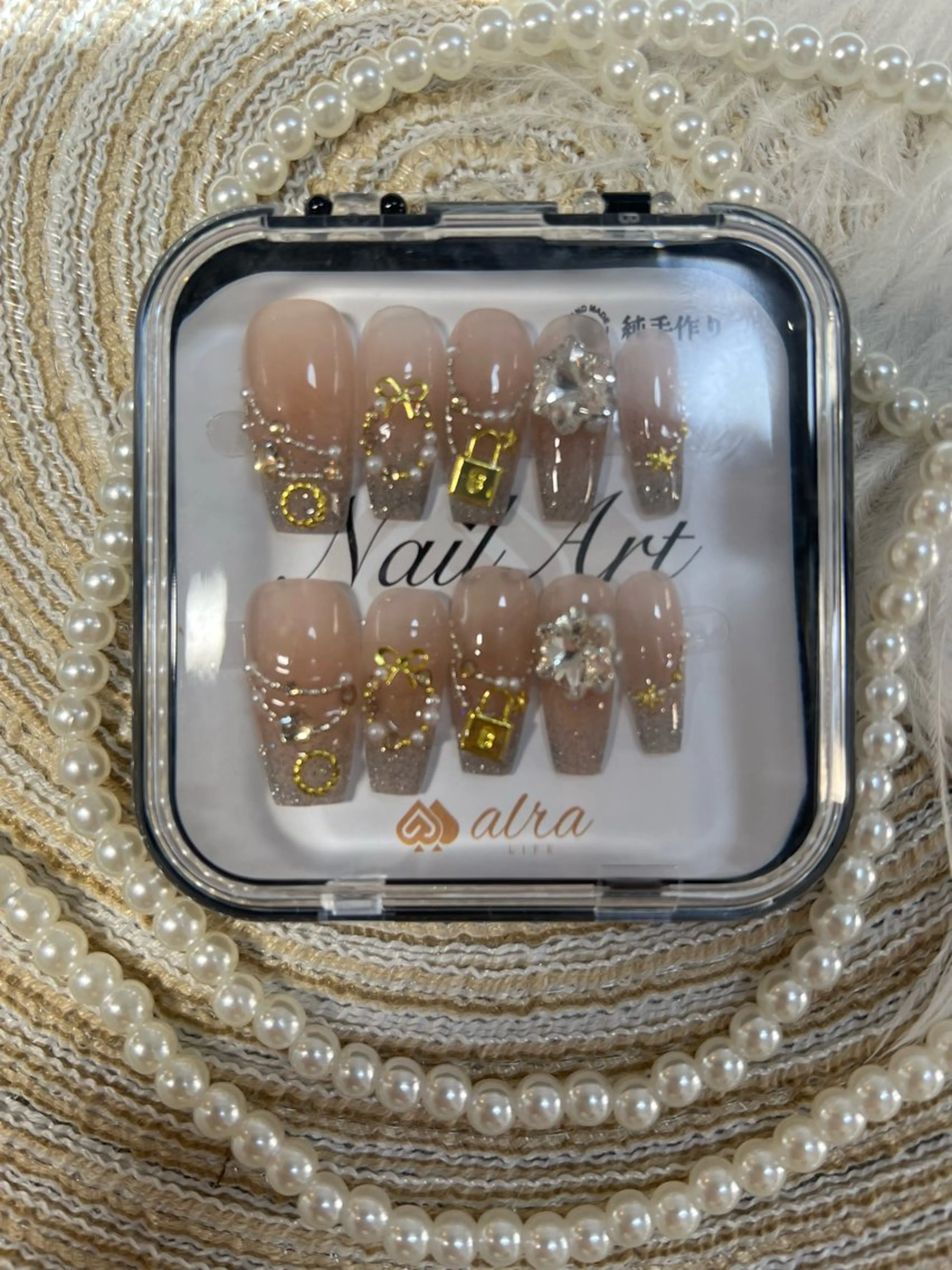 ネイル Alra- 店舗のネイルデザイン