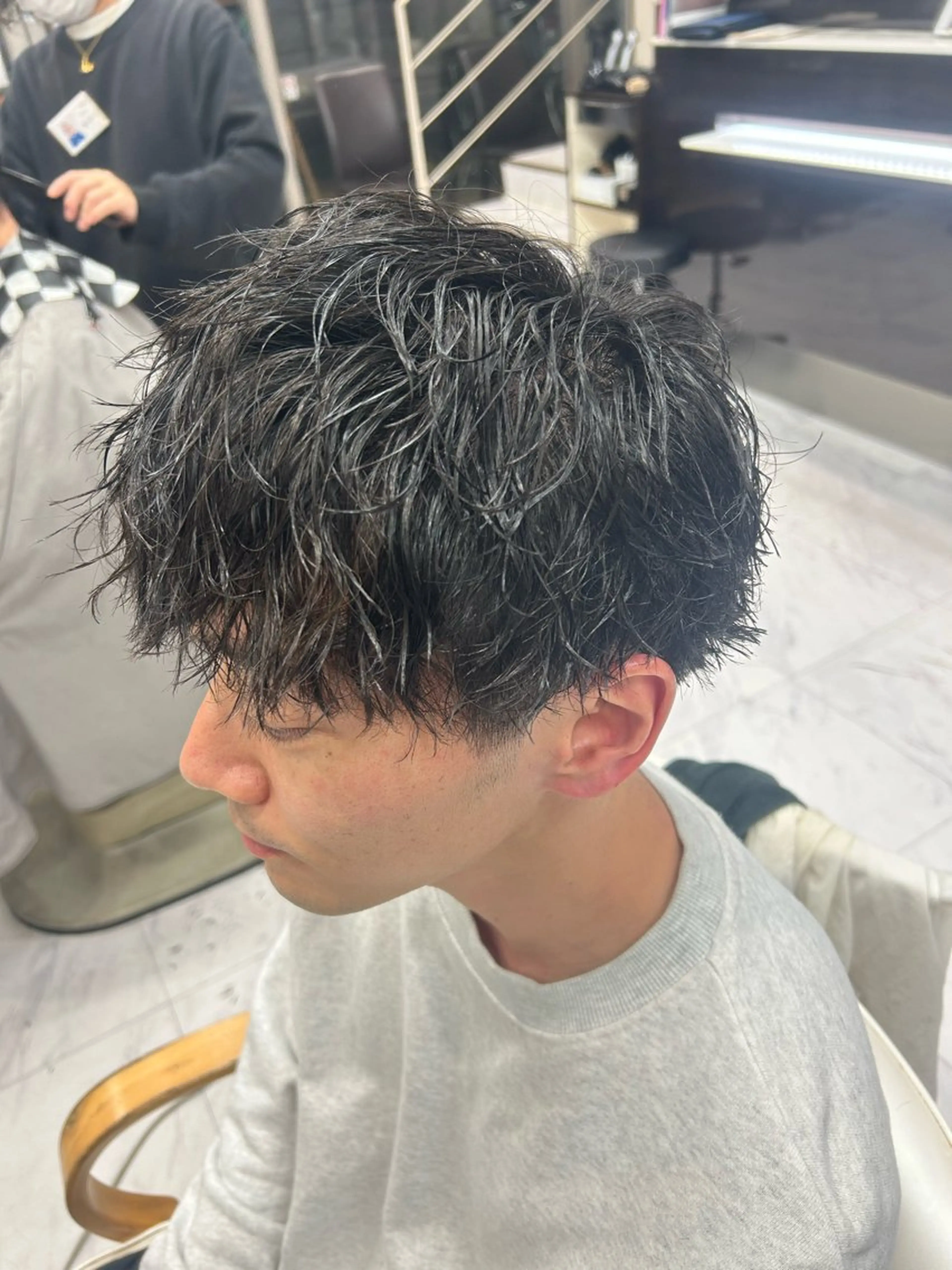 ショート パーマ メンズ メンズパーマ メンズツイストパーマ ツイストパーマ カット パーマ トリートメント メンズパーマ 💈後閑和真💈のヘアスタイル