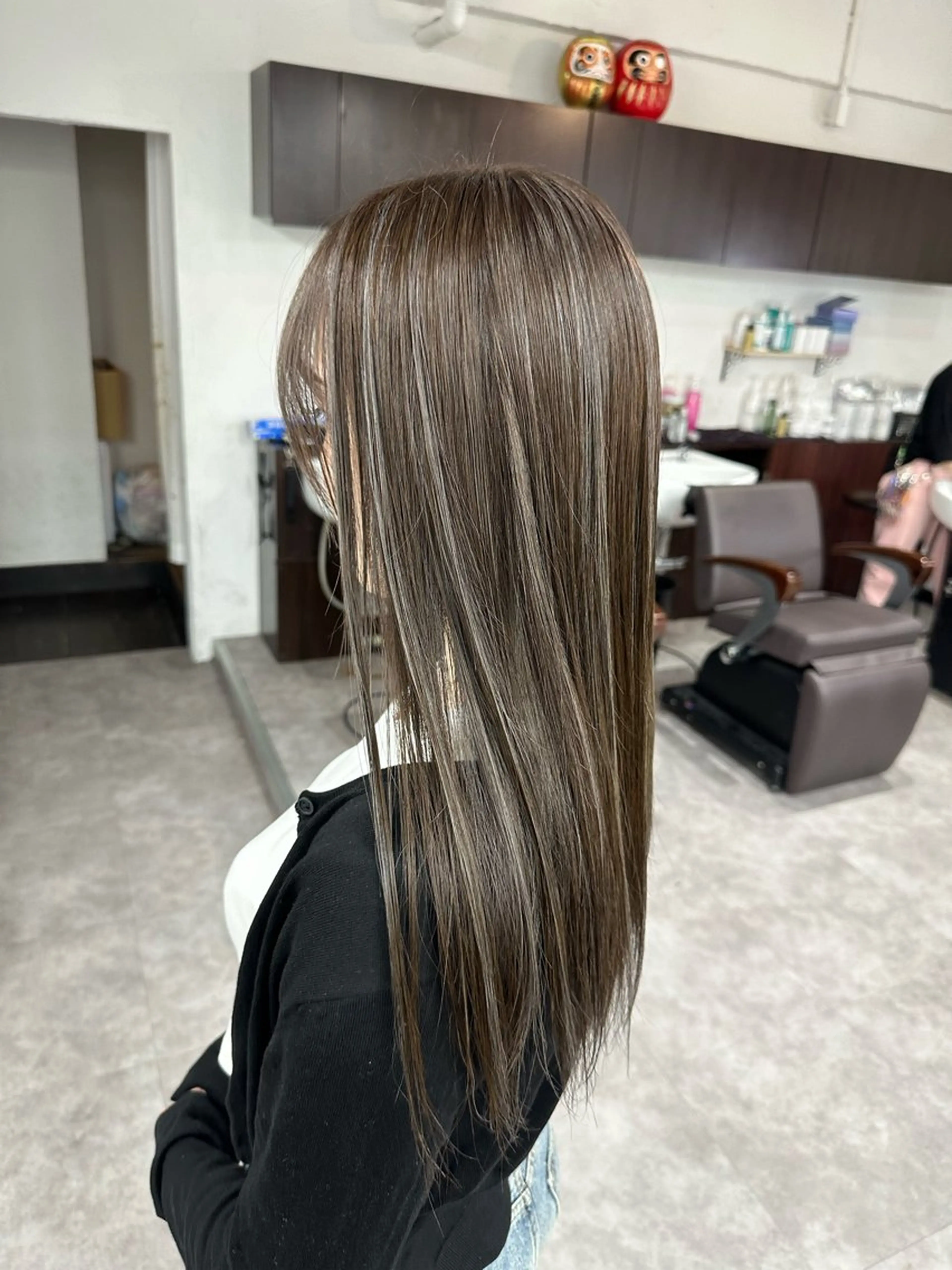 ロング カットカラー🩷 五島桜樫のヘアスタイル
