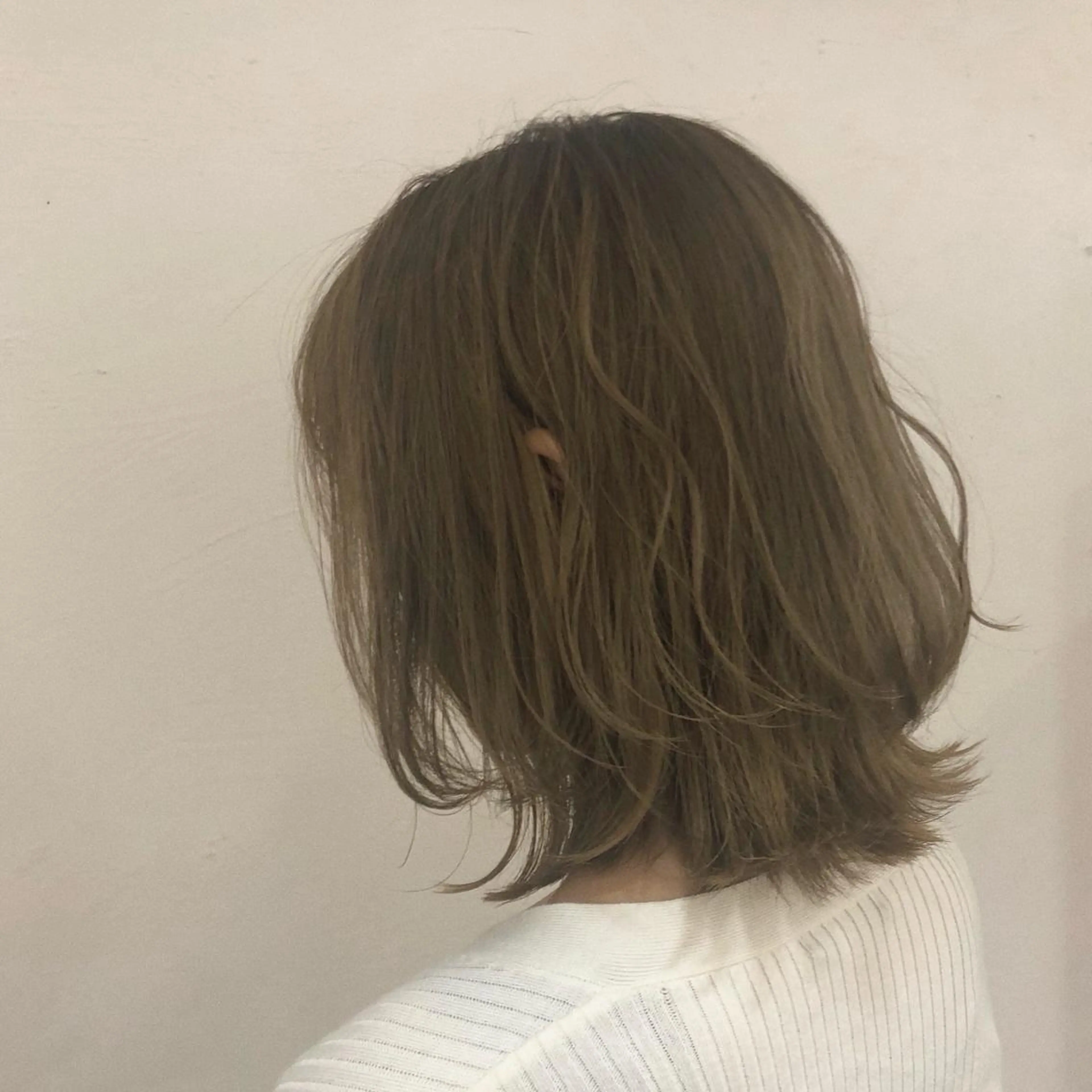 ミディアム カラー 冨木 雄斗のヘアスタイル