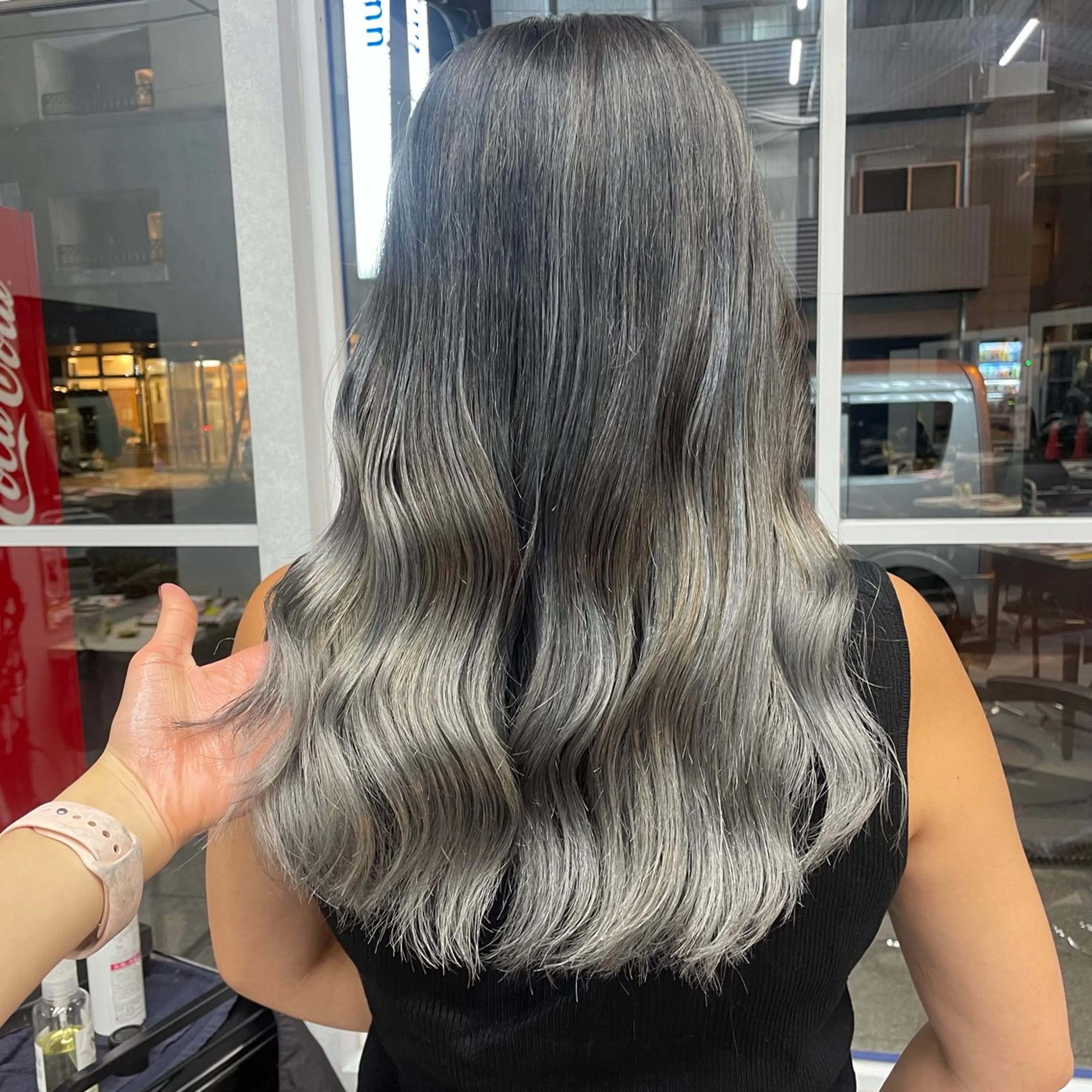 ロング カット ヘアカラー 🫧艶髪/ブリーチ 🐳honami🫧のヘアスタイル