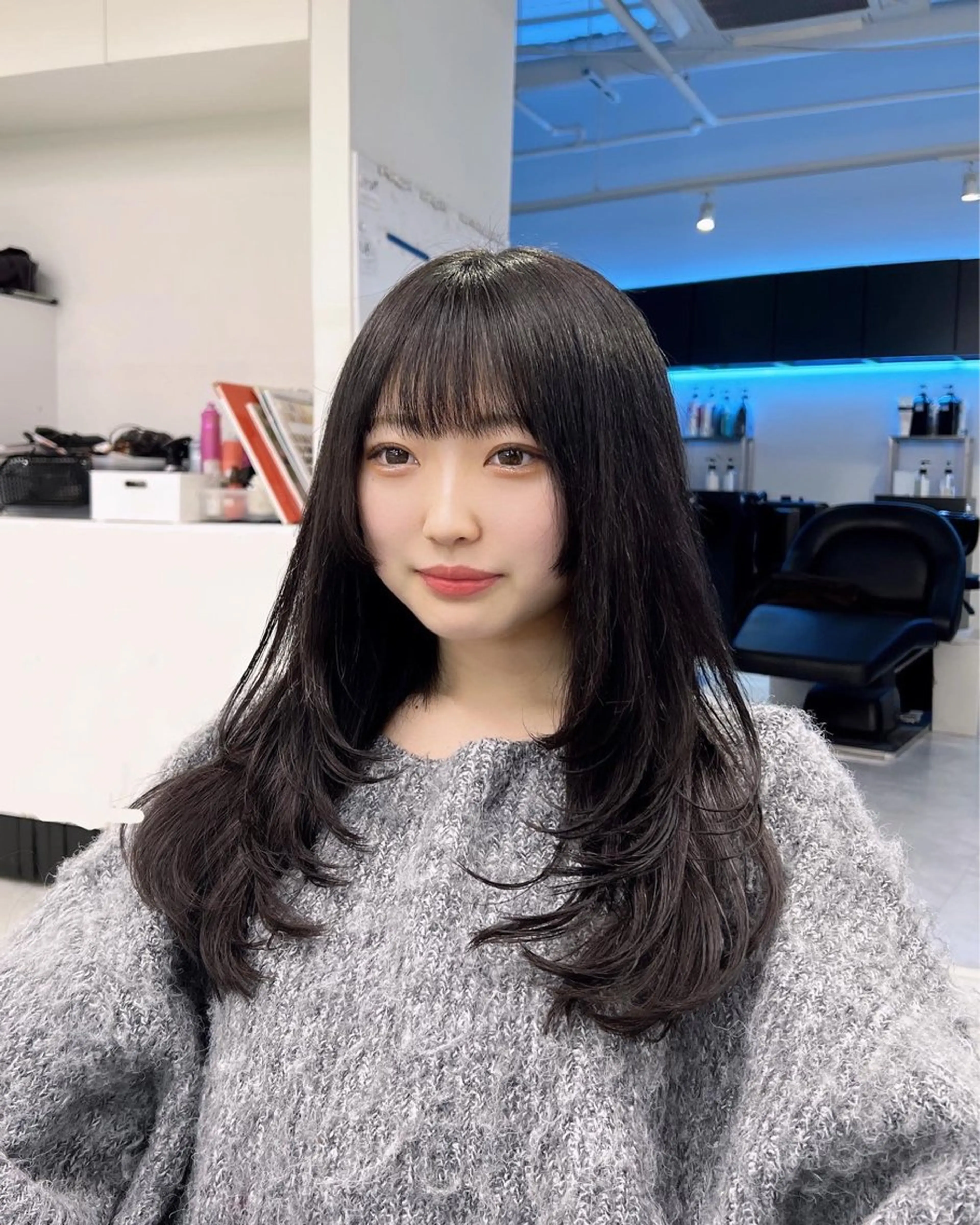 ロング カラー 🇨🇳中韓レイヤー 暗髪カラー🇰🇷のヘアスタイル