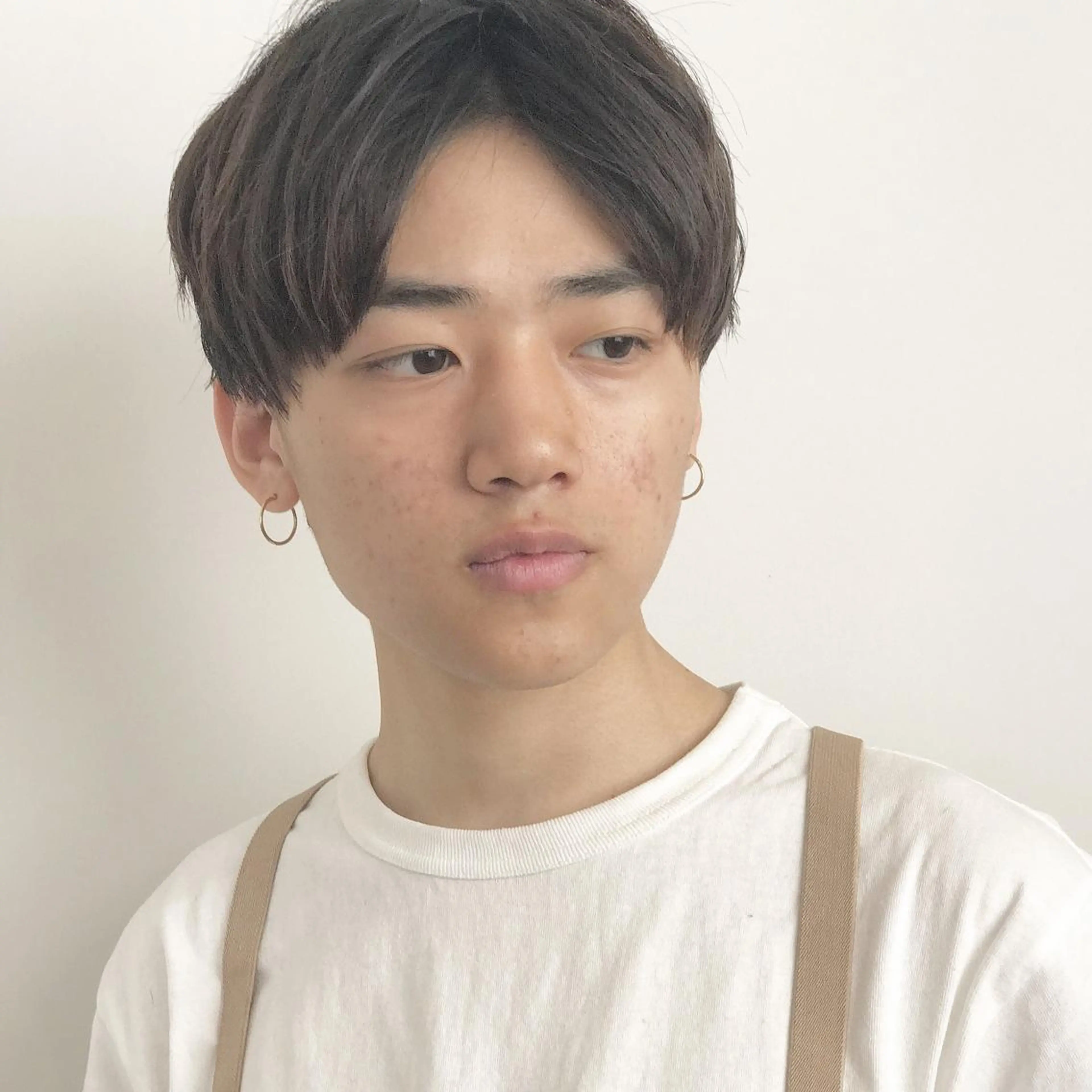 ショート カラー パーマ メンズ センターパート カット 平内 賢人のヘアスタイル