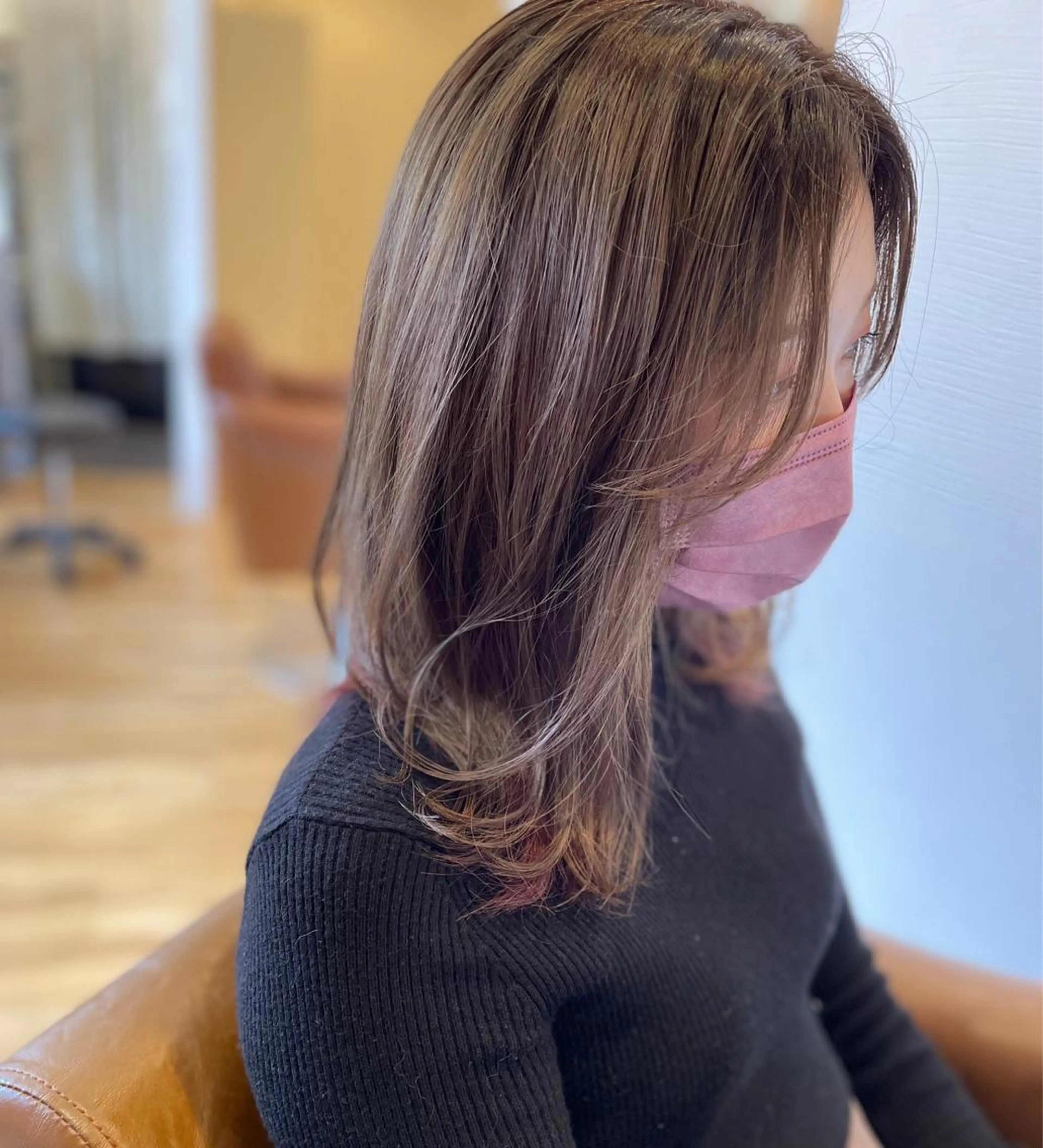ミディアム カラー アッシュ ベージュカラー ブリーチ ケアブリーチ ダブルカラー ヘアカラー 🌼あんなtrend color🌼のヘアスタイル