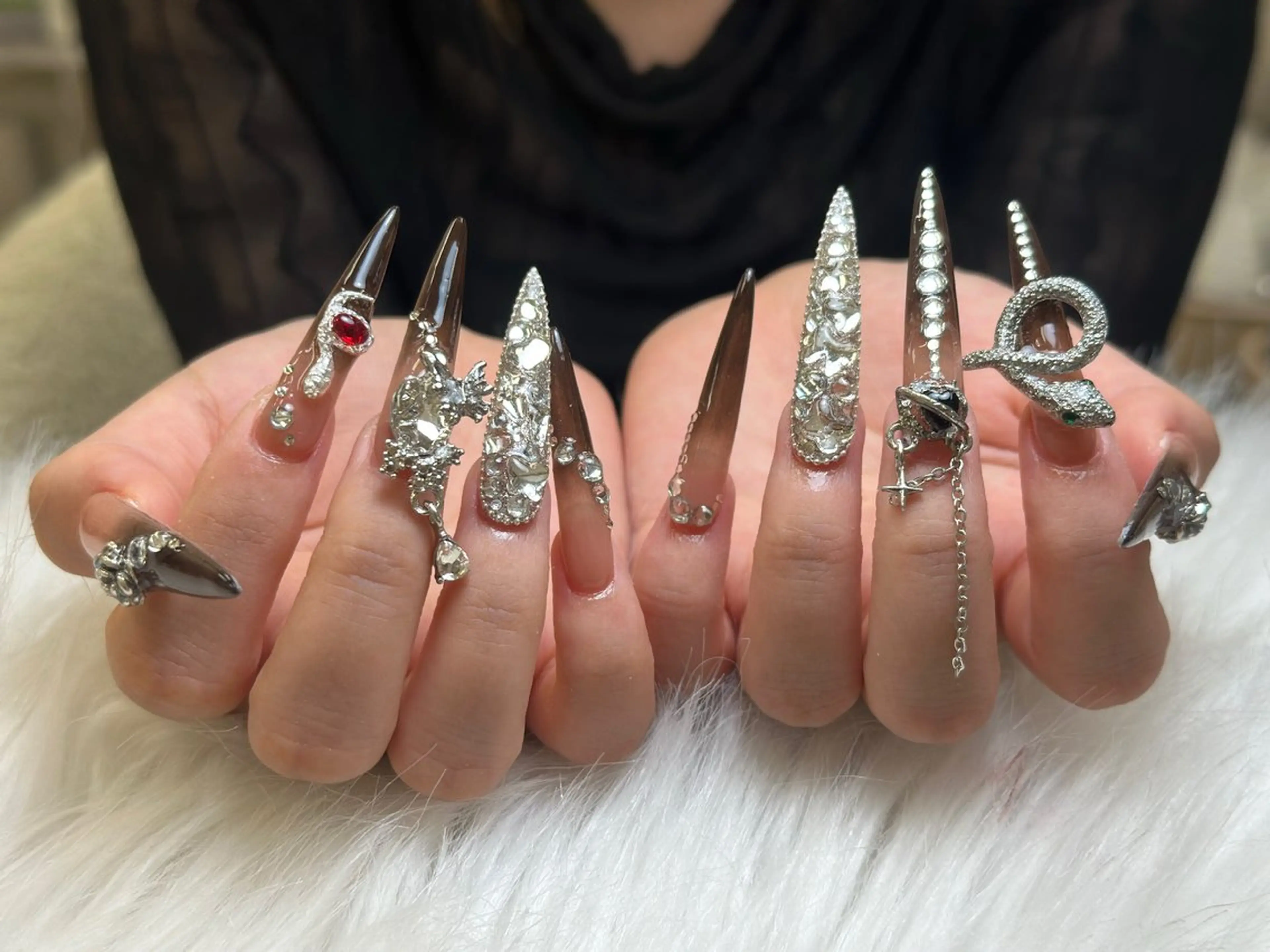 ネイル アートネイル 成人式 ジェルネイル ニュアンスネイル 夏ネイル ハンドネイル Nienail_ Luxeのネイルデザイン