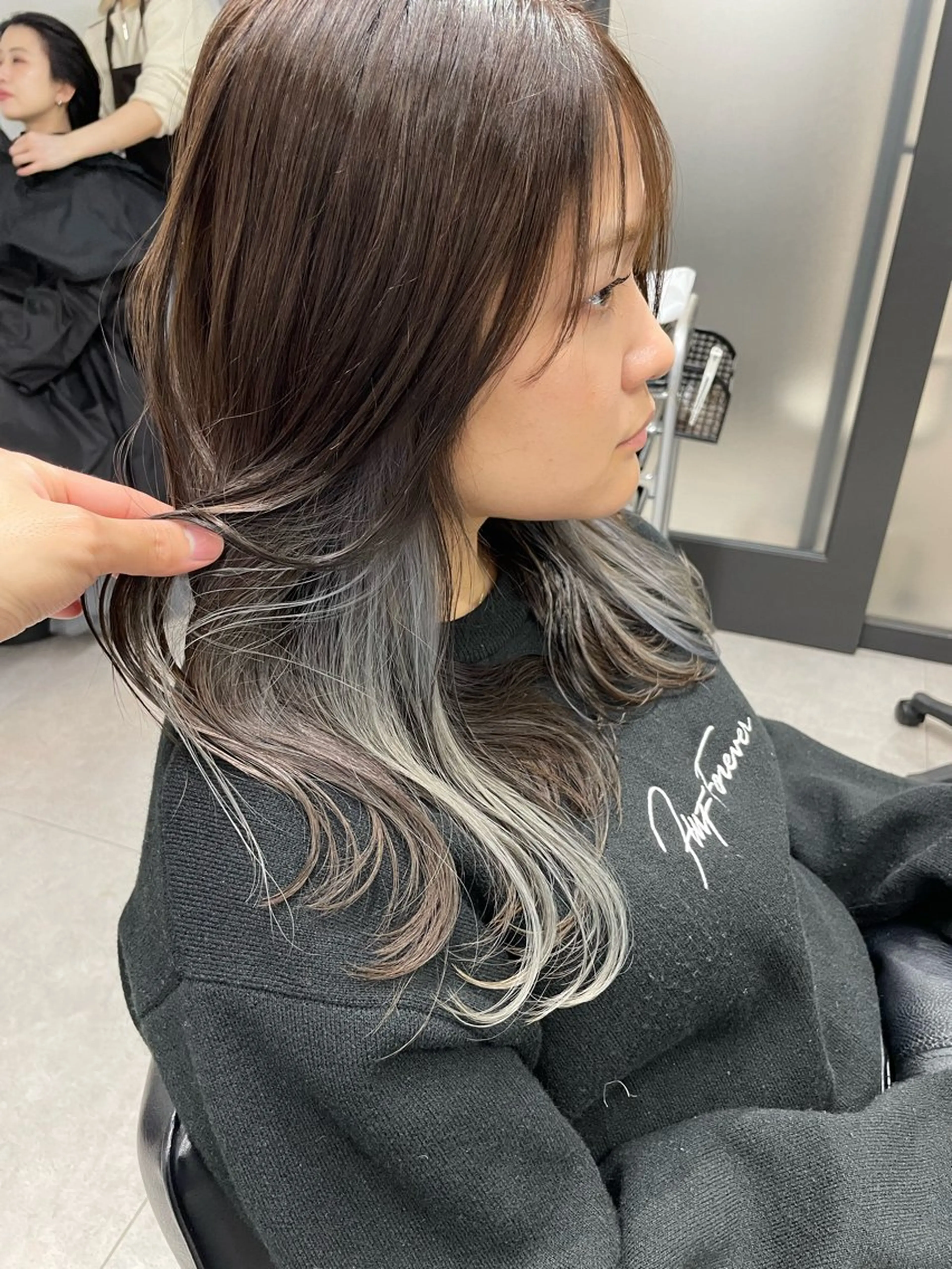 ロング カラー ヘアカラー トリートメント 髪質改善will hairdesignのヘアスタイル