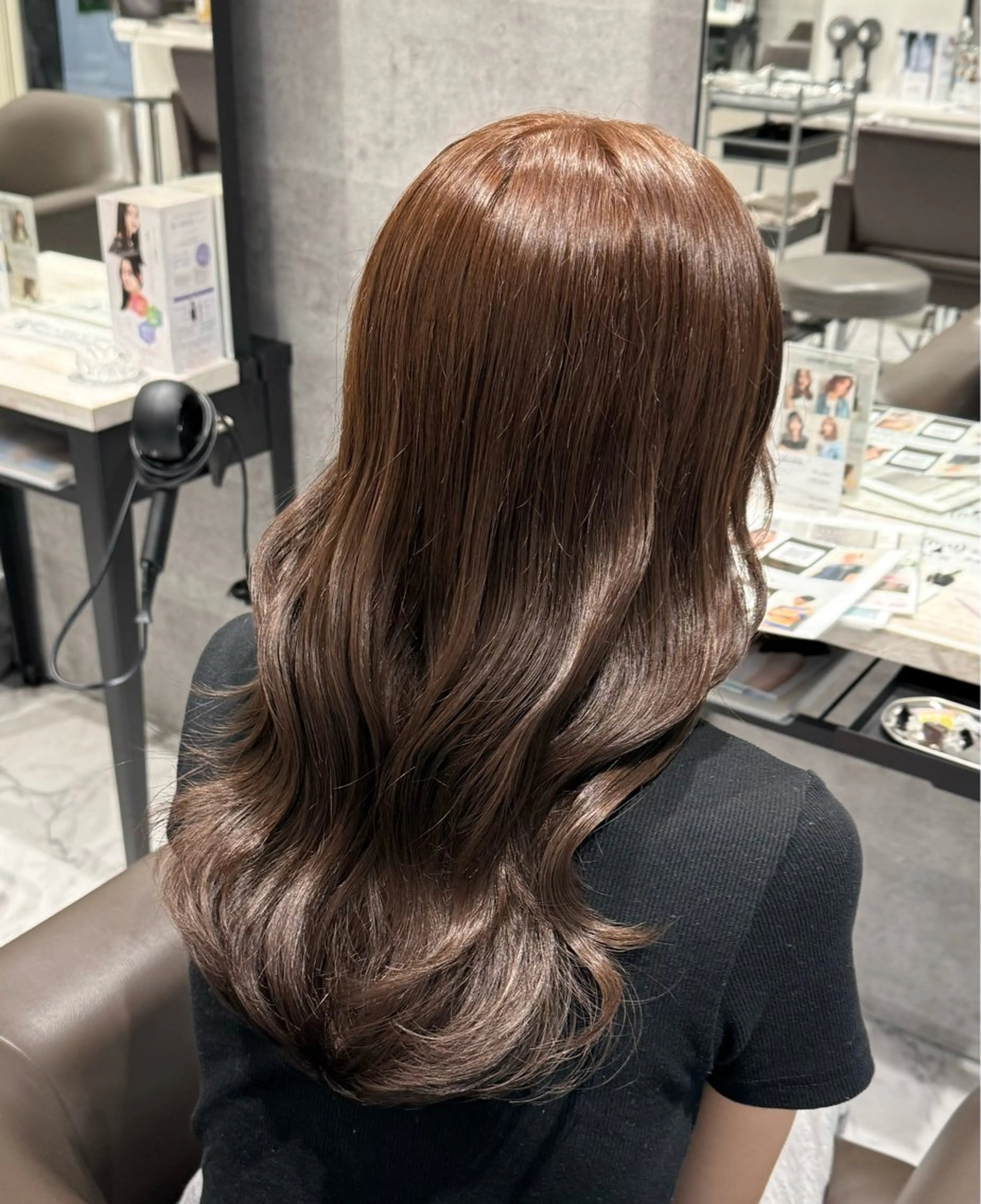 ロング カラー 透明感カラー ヘアカラー トリートメント 馬渡 真輝のヘアスタイル