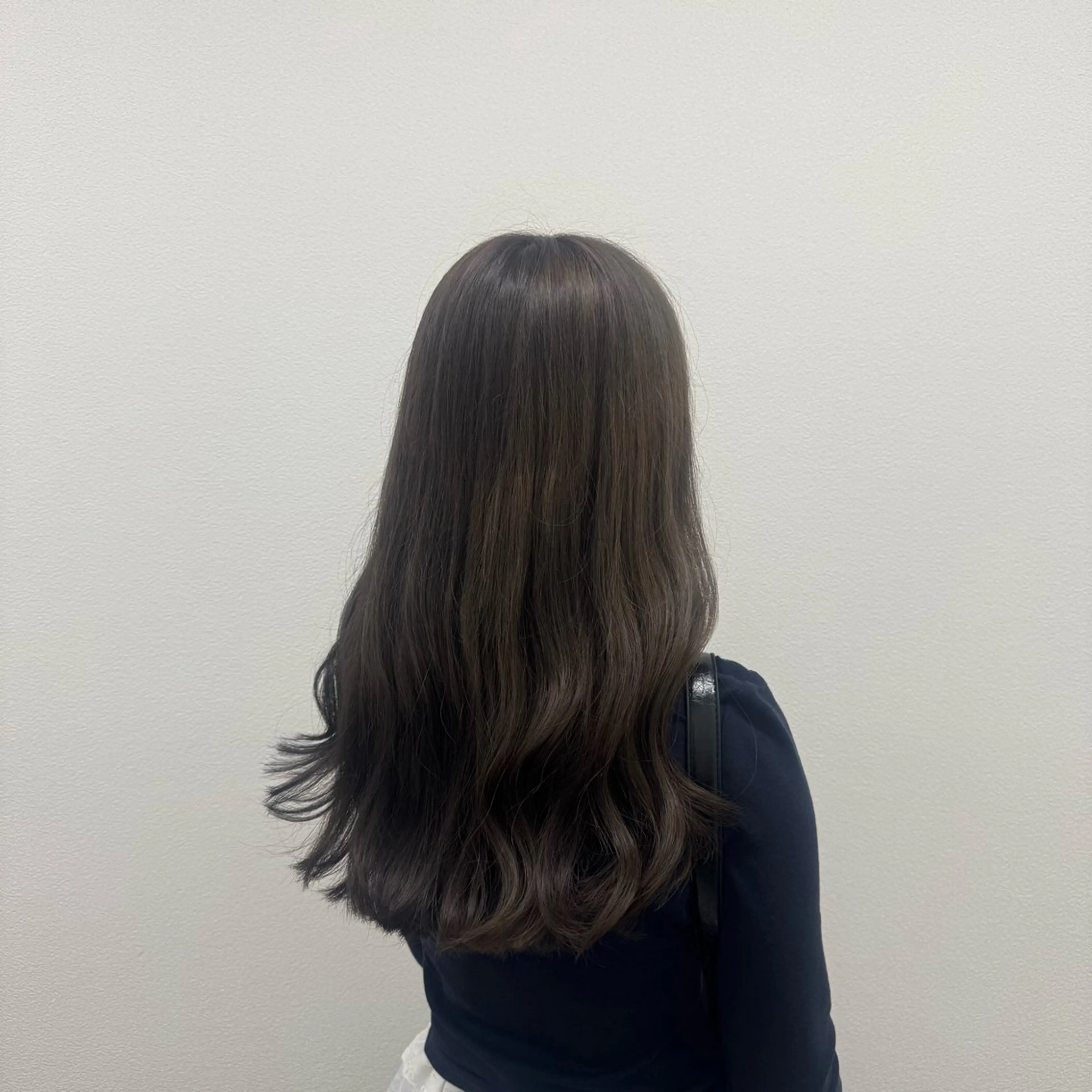 ロング カラー ヘアカラー トリートメント 韓国上品ヘア🤍 ARISA🤍のヘアスタイル