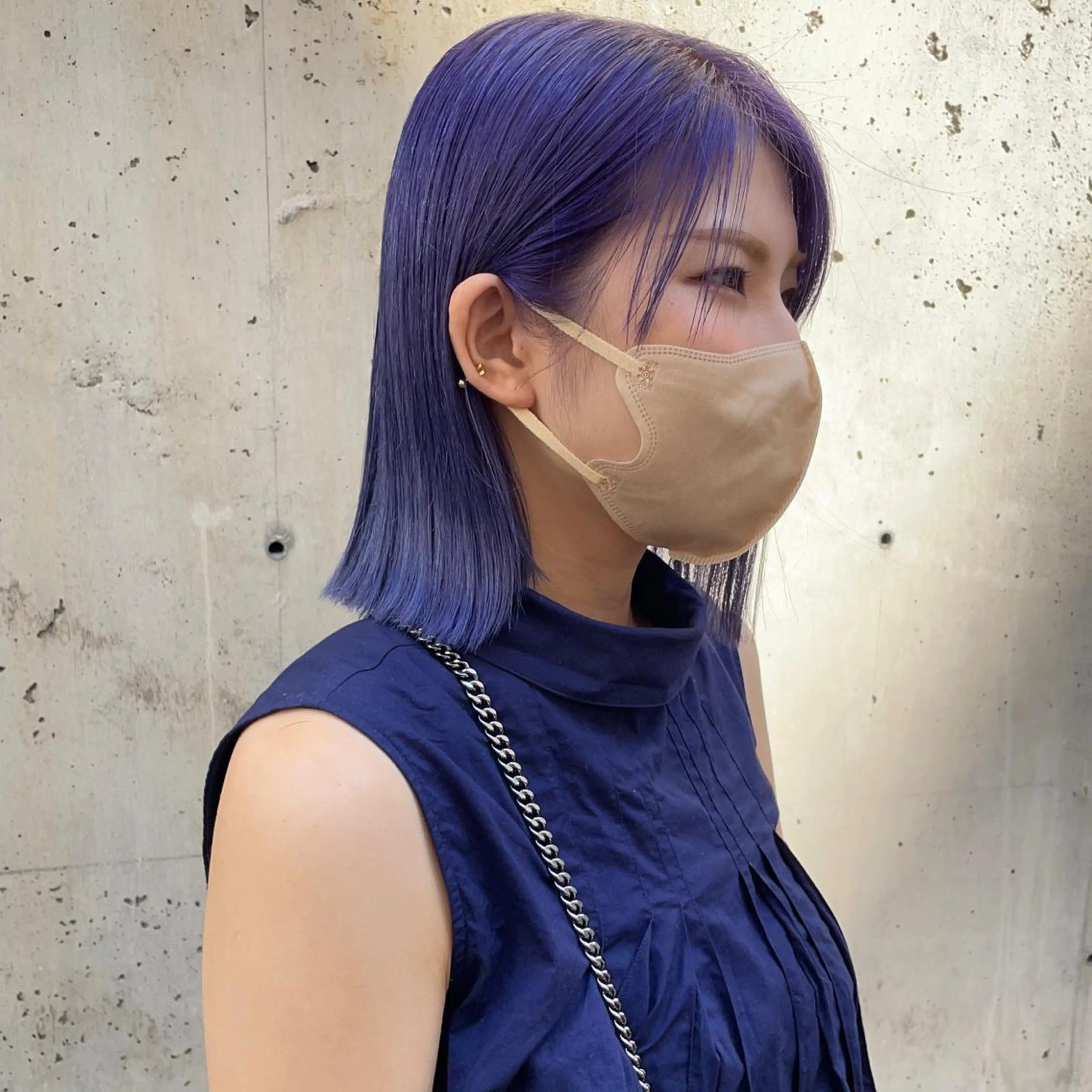ミディアム パープルカラー カット ヘアカラー トリートメント 小濱 拓也のヘアスタイル
