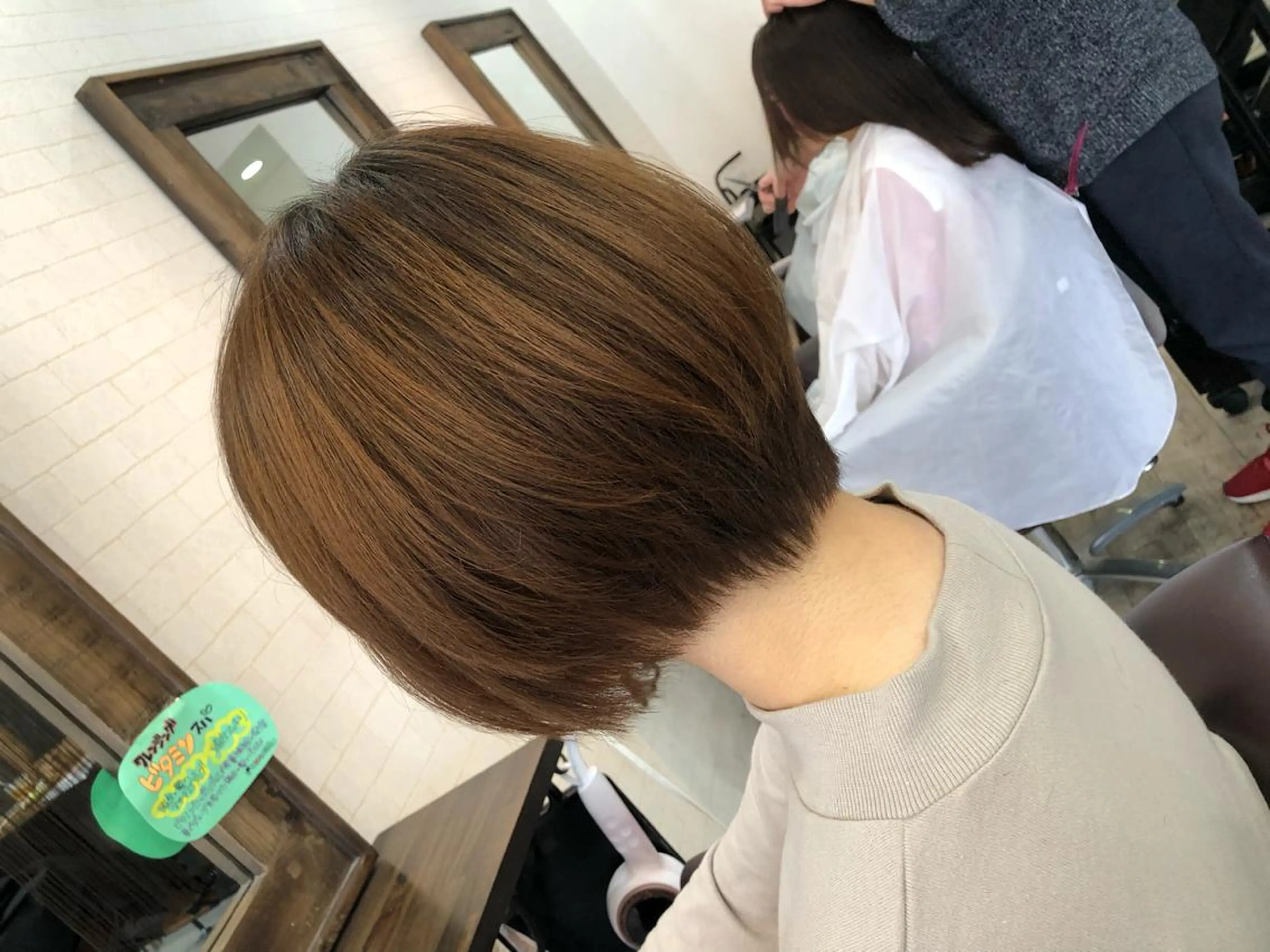 ショート カラー くびれヘア ショートヘア 小森 拓哉のヘアスタイル