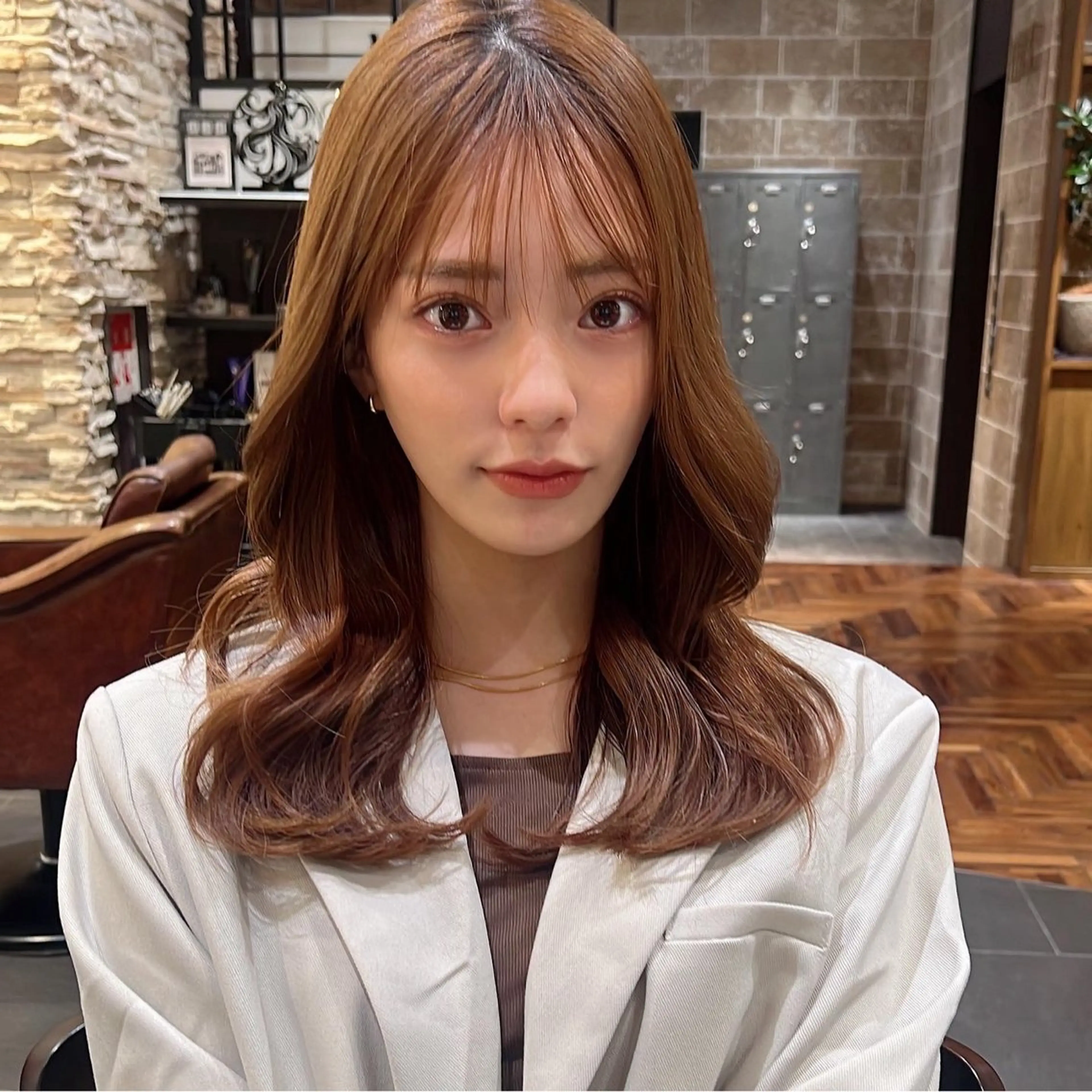 前髪、顔周りのカット2cm以上、全体ののカットの募集になります。SNS投稿の動画を撮らせていただきます。の写真