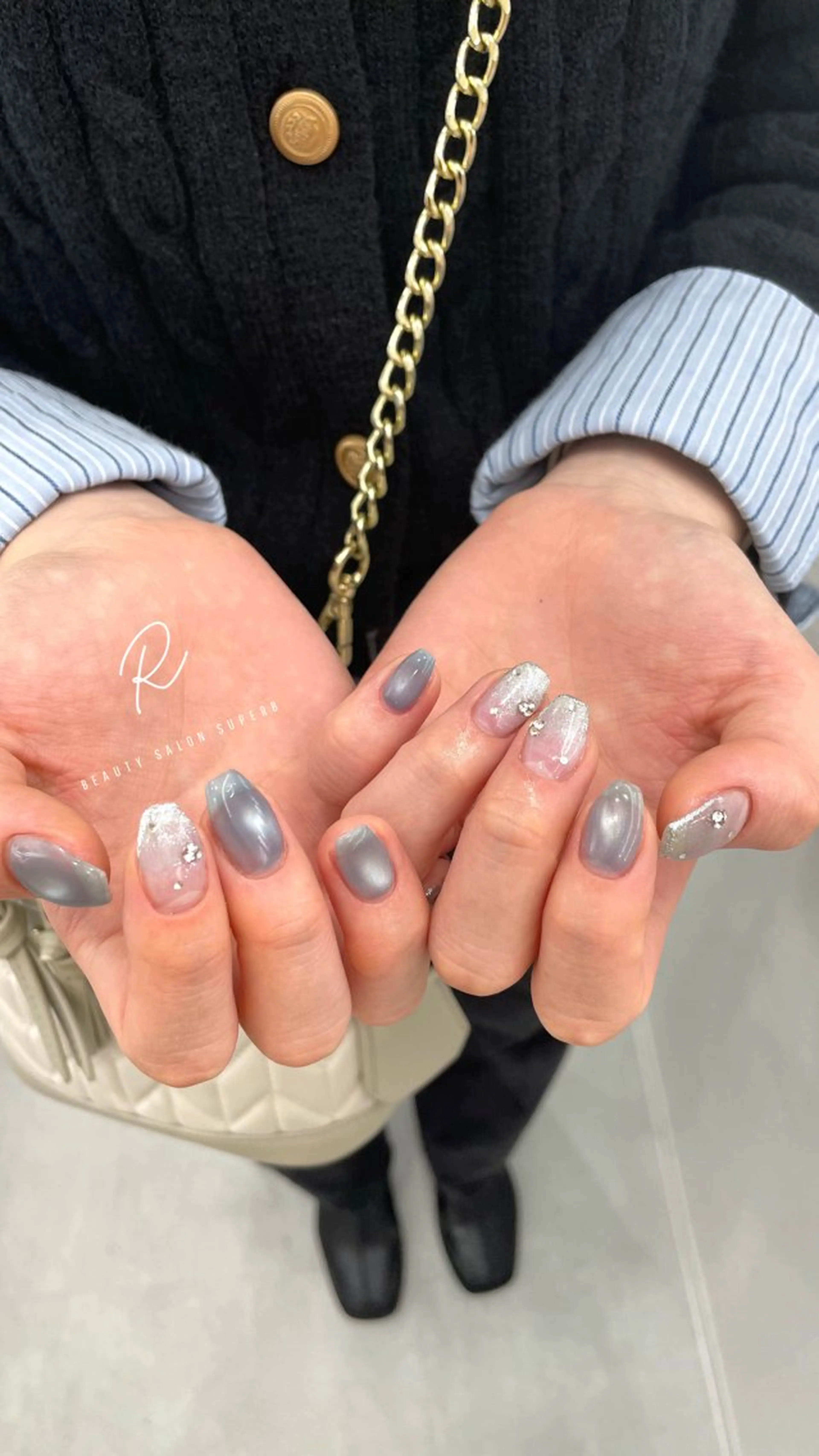 ネイル R MIIのネイルデザイン