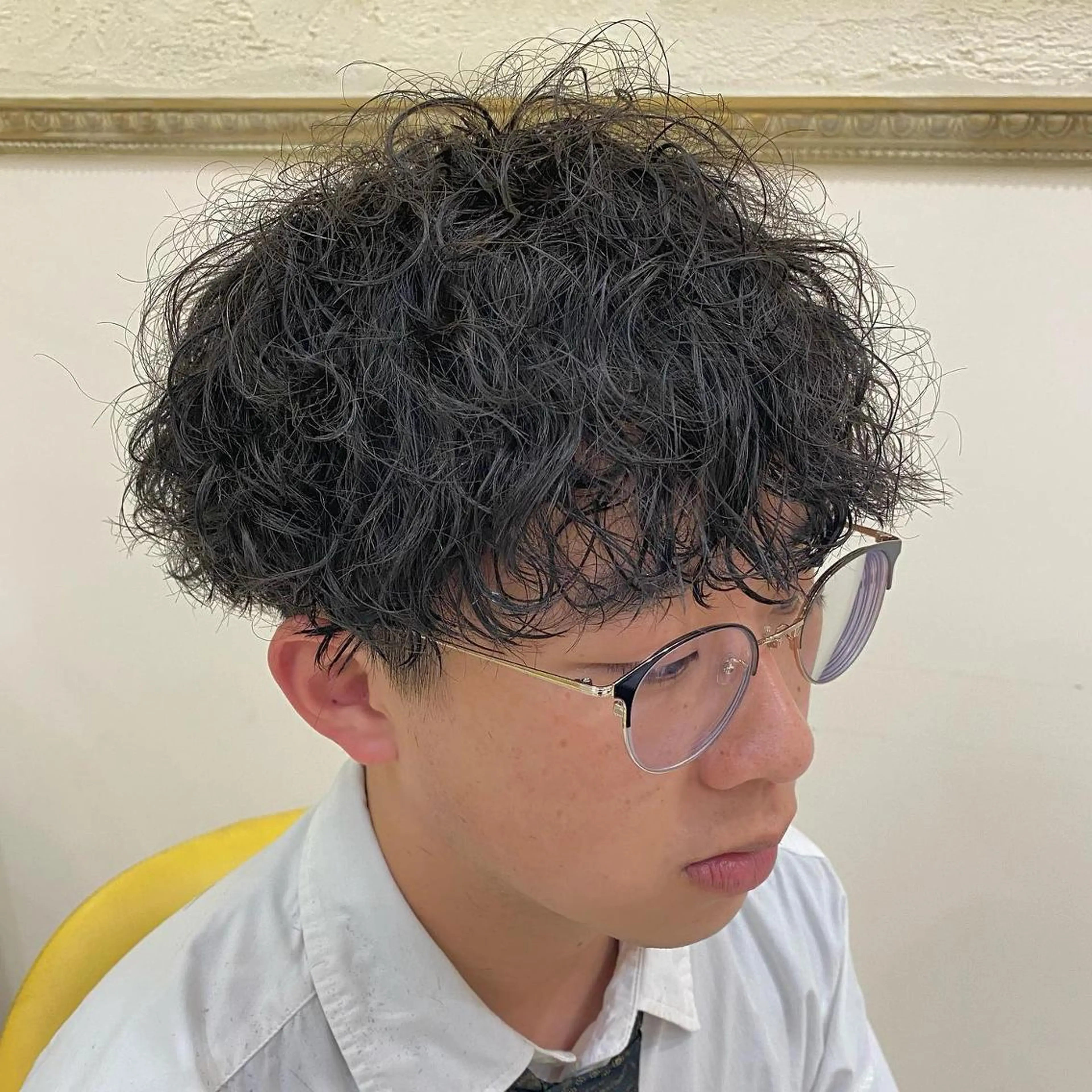 パーマ メンズ フェードカット メンズパーマ メンズツイストパーマ ツイストスパイラルパーマ 刈り上げ 年間2000名担当◎ パーマ職人/仲原佑樹のヘアスタイル