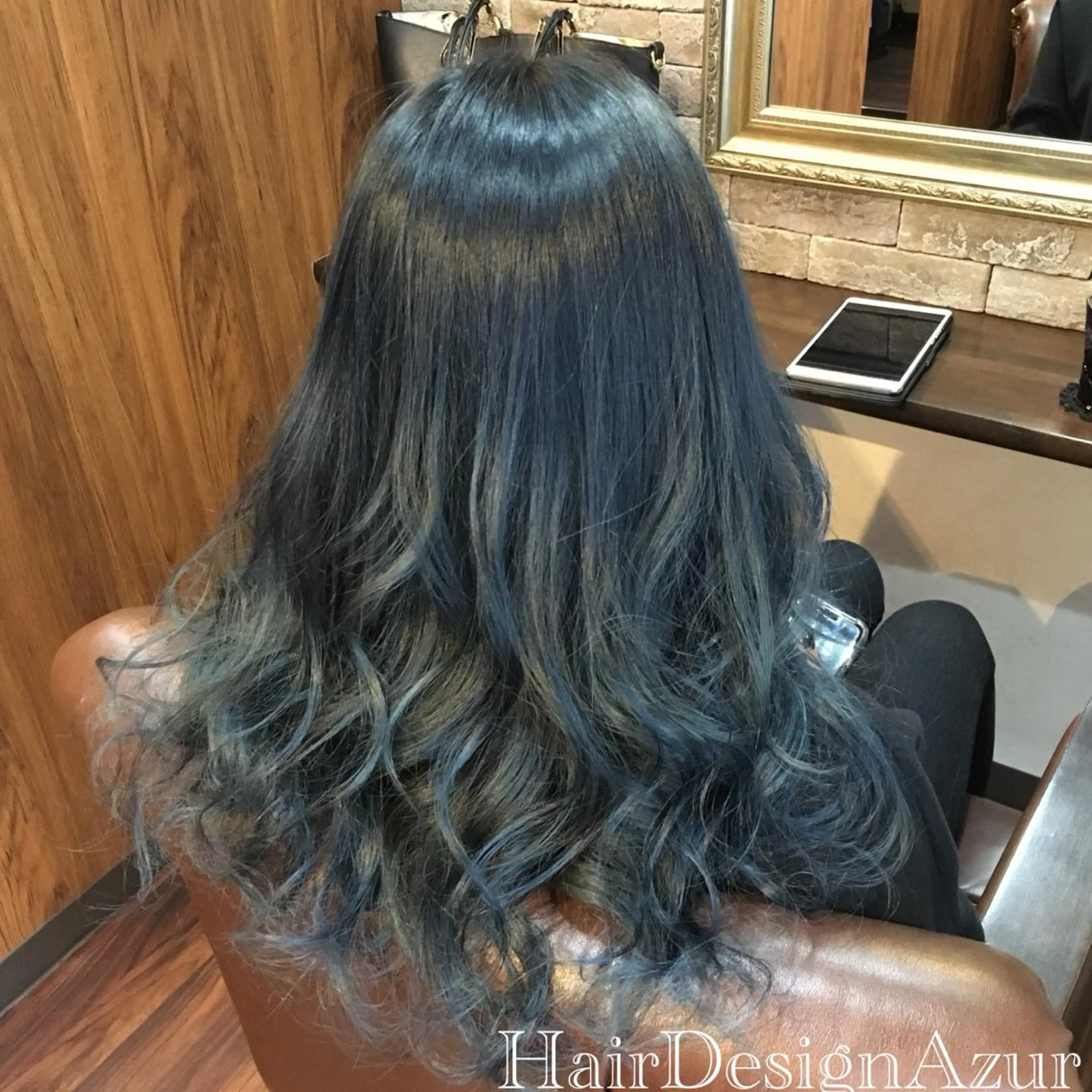 ロング カラー HairDesign Azurのヘアスタイル