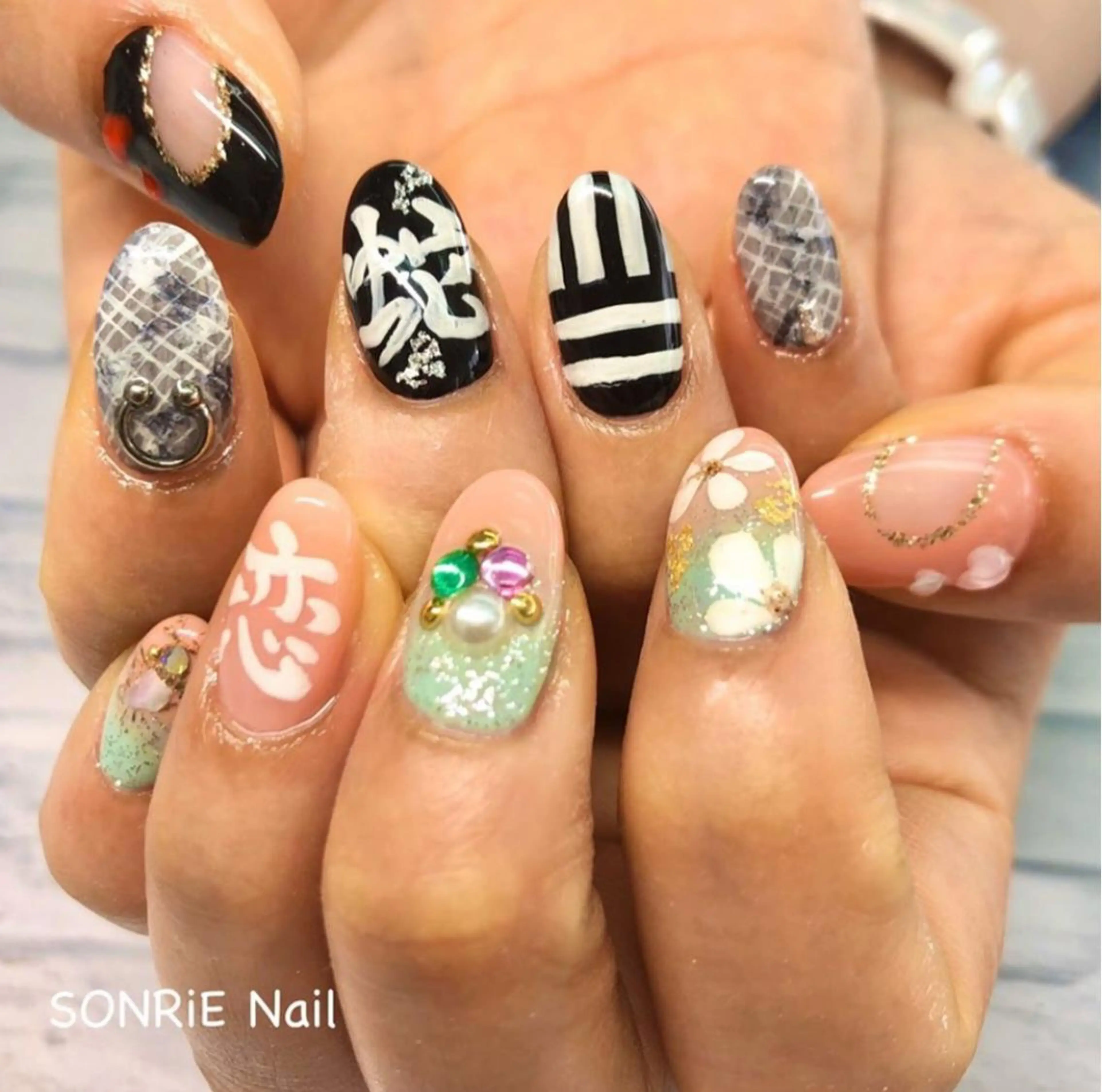 キッズ ネイル 美容室 ソンリエのヘアスタイル