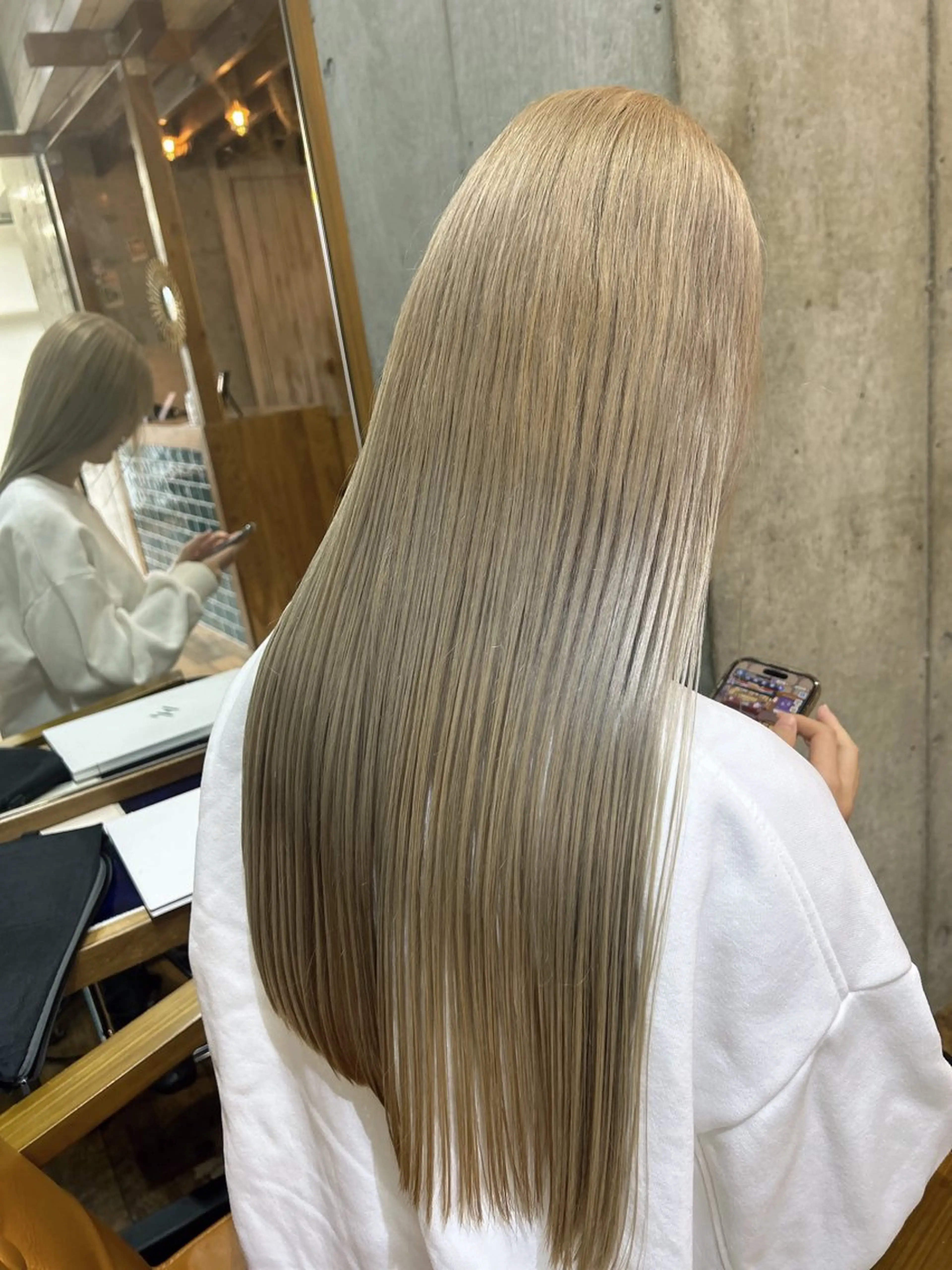 ロング カラー カット ヘアカラー トリートメント 🎨デザイン🥇 美髪・艶髪　日暮千敬のヘアスタイル