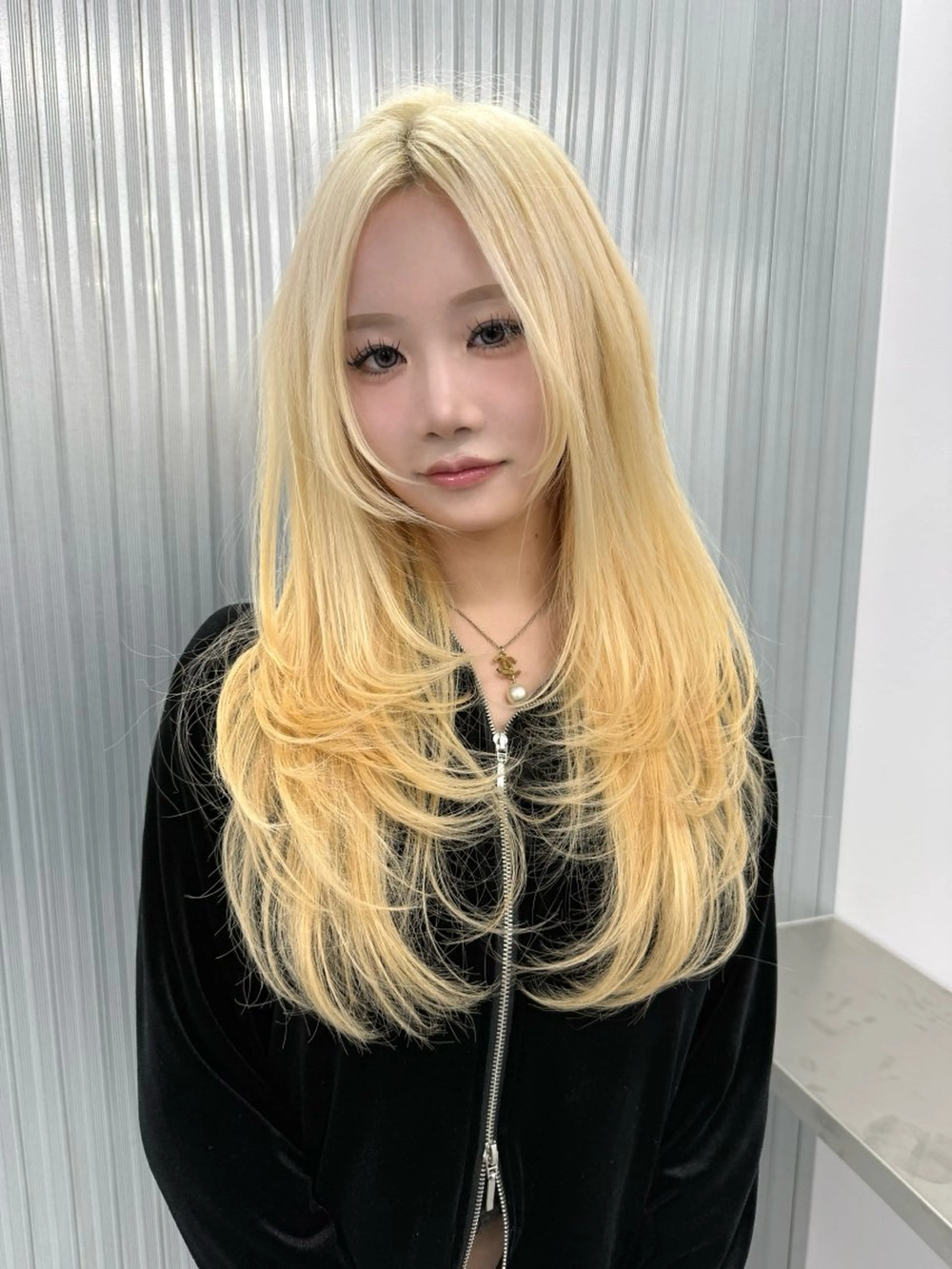 ロング 韓国風カラー/艶髪 🇰🇷💎✨ミズキのヘアスタイル