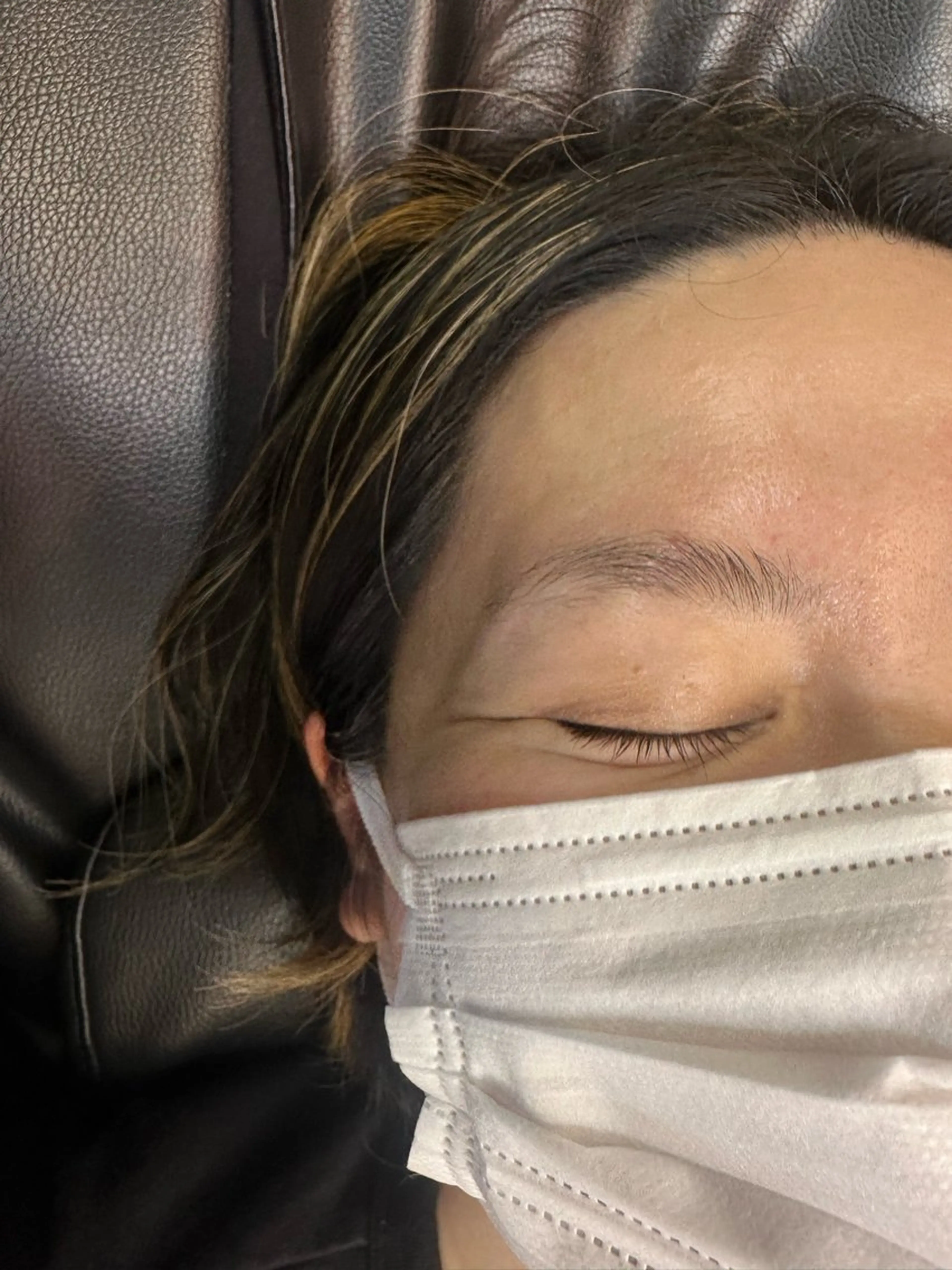 アイブロウ BROWS/ JENNYの眉毛・アイブロウイメージ