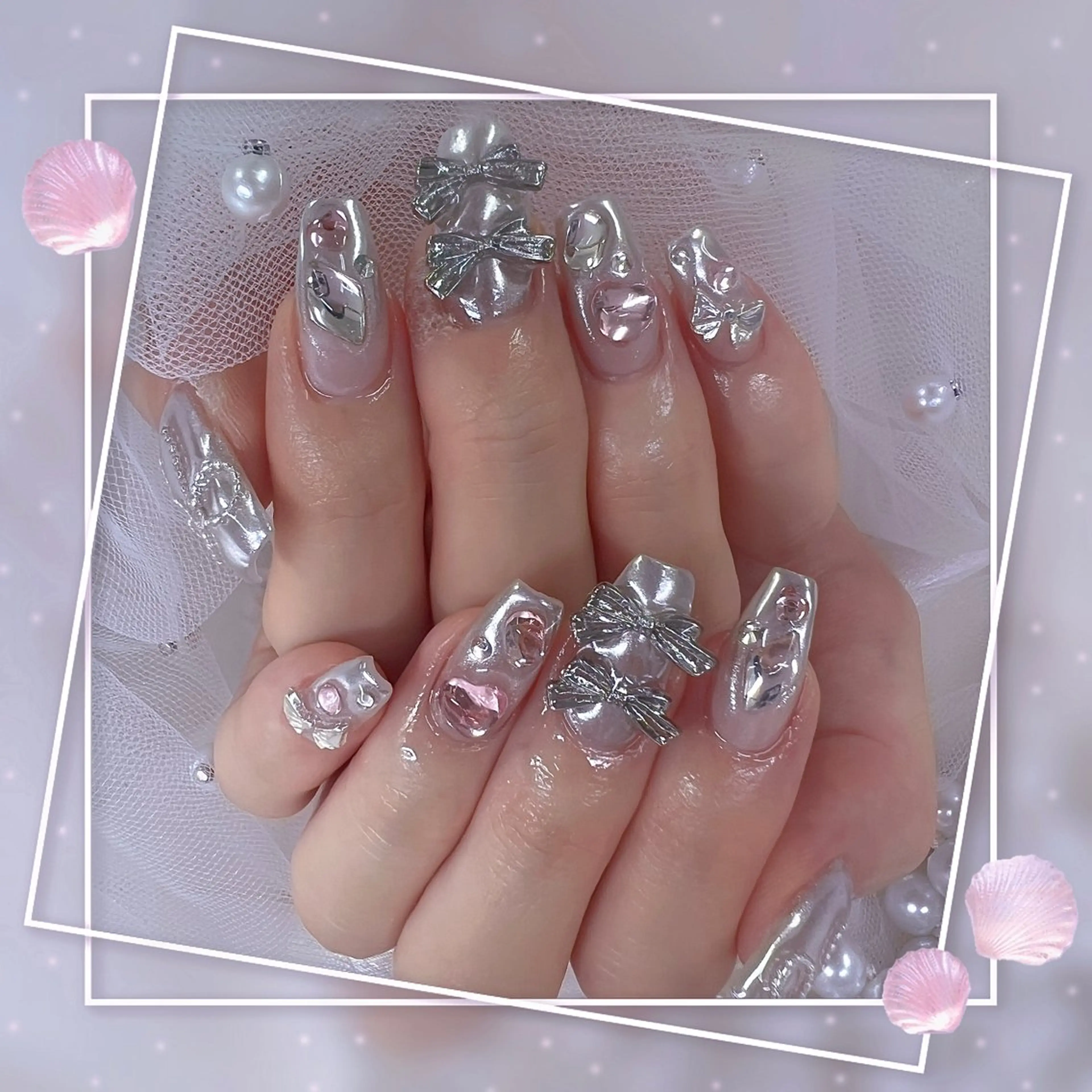 ネイル チークネイル フレンチネイル グラデーション マグネットネイル マグネットフレンチ ハンドネイル Chill Nailsalonのネイルデザイン