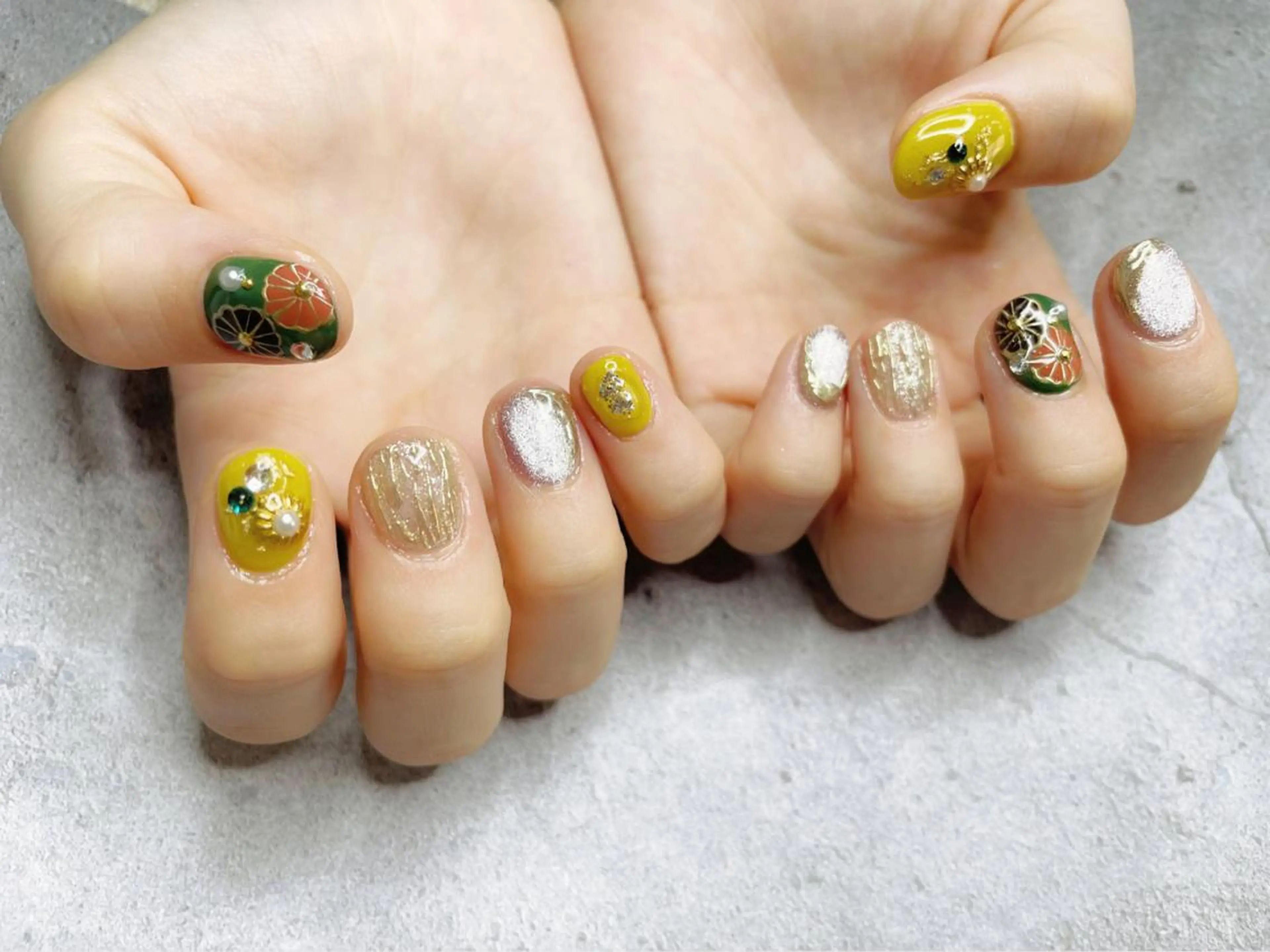 ネイル privatesalon_ILDOR所属・Salon ILDOR のマツエク・マツパデザイン