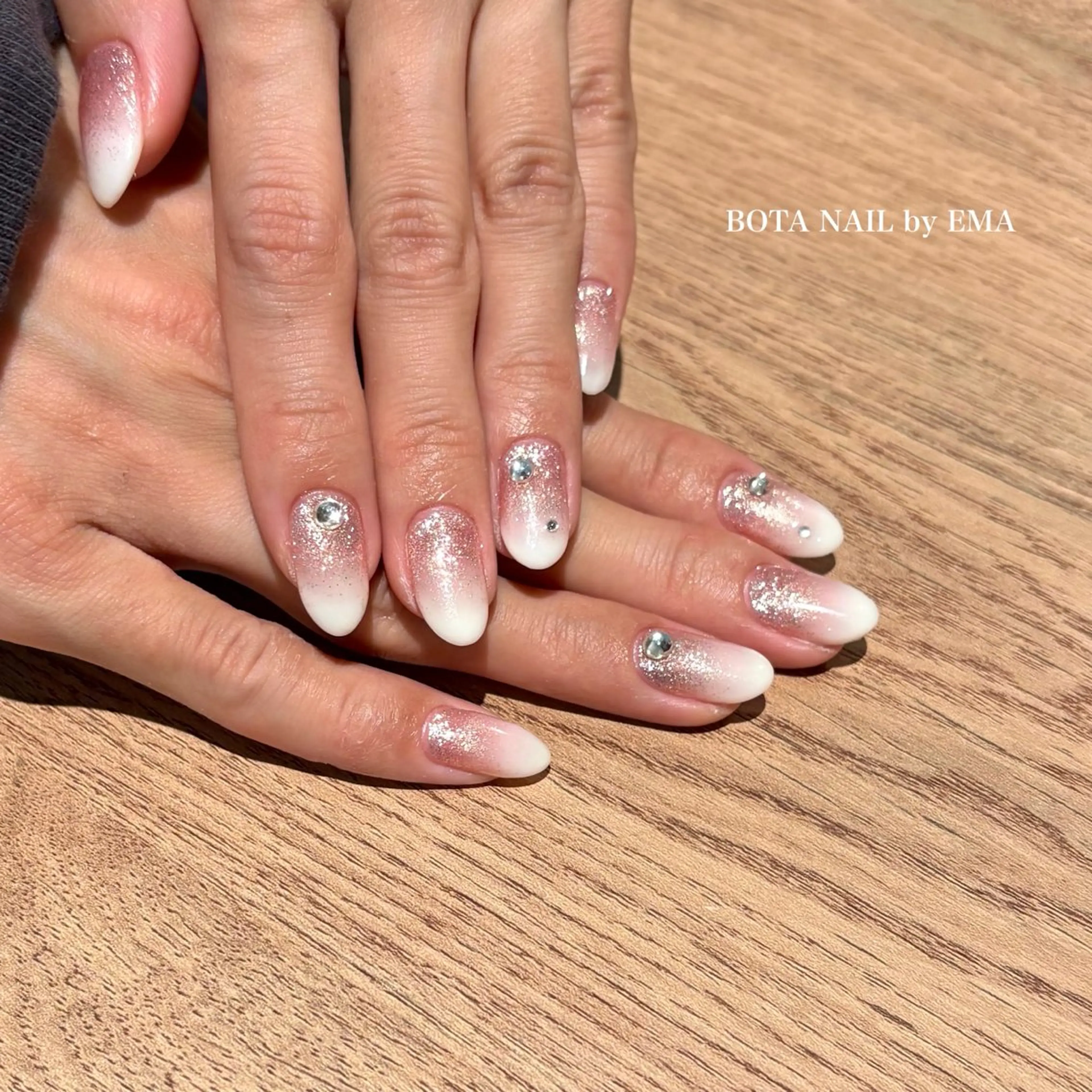 ネイル ラメ(グリッター) BOTANAIL 本厚木店　EMAのネイルデザイン