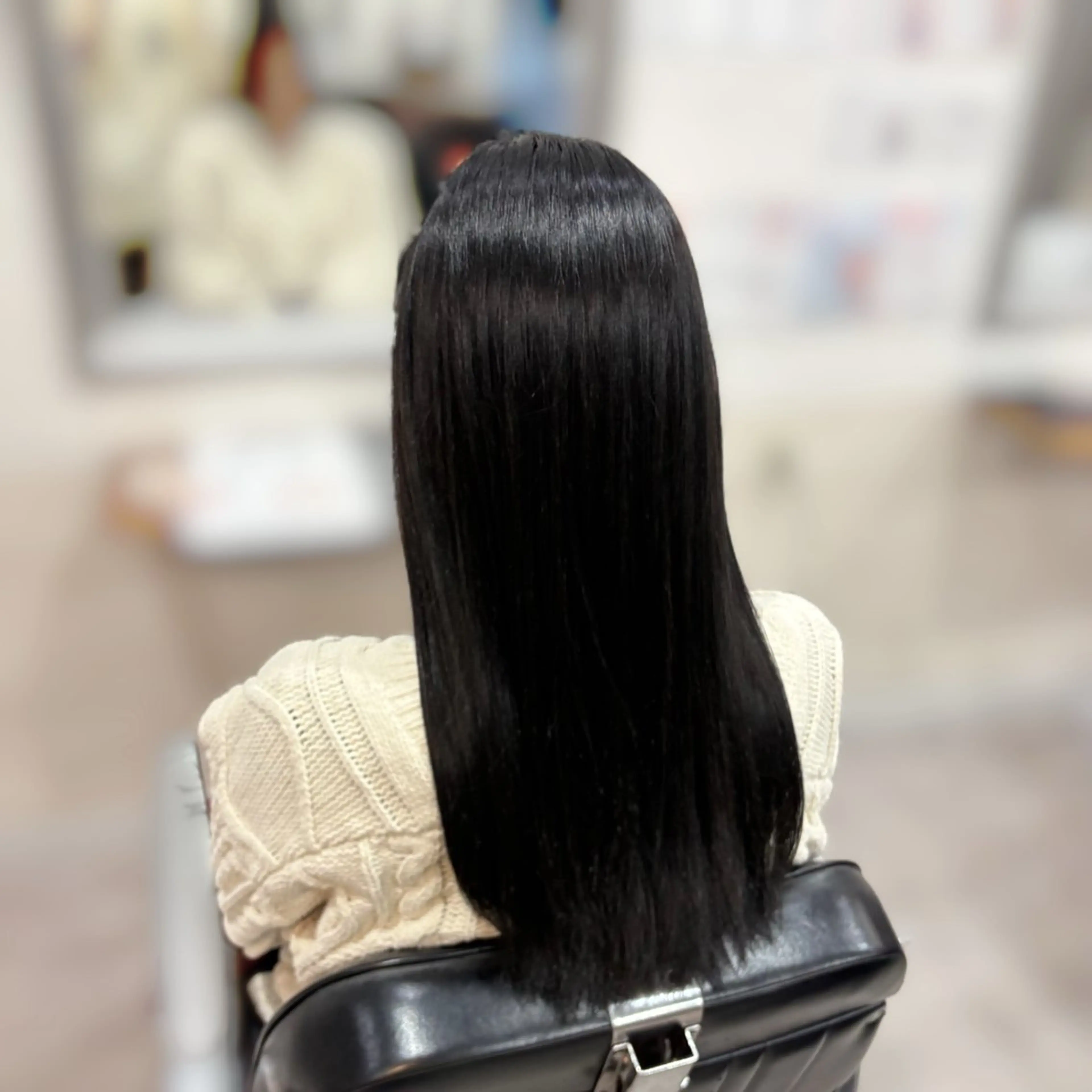 ロング カラー 生尾 虹水のヘアスタイル