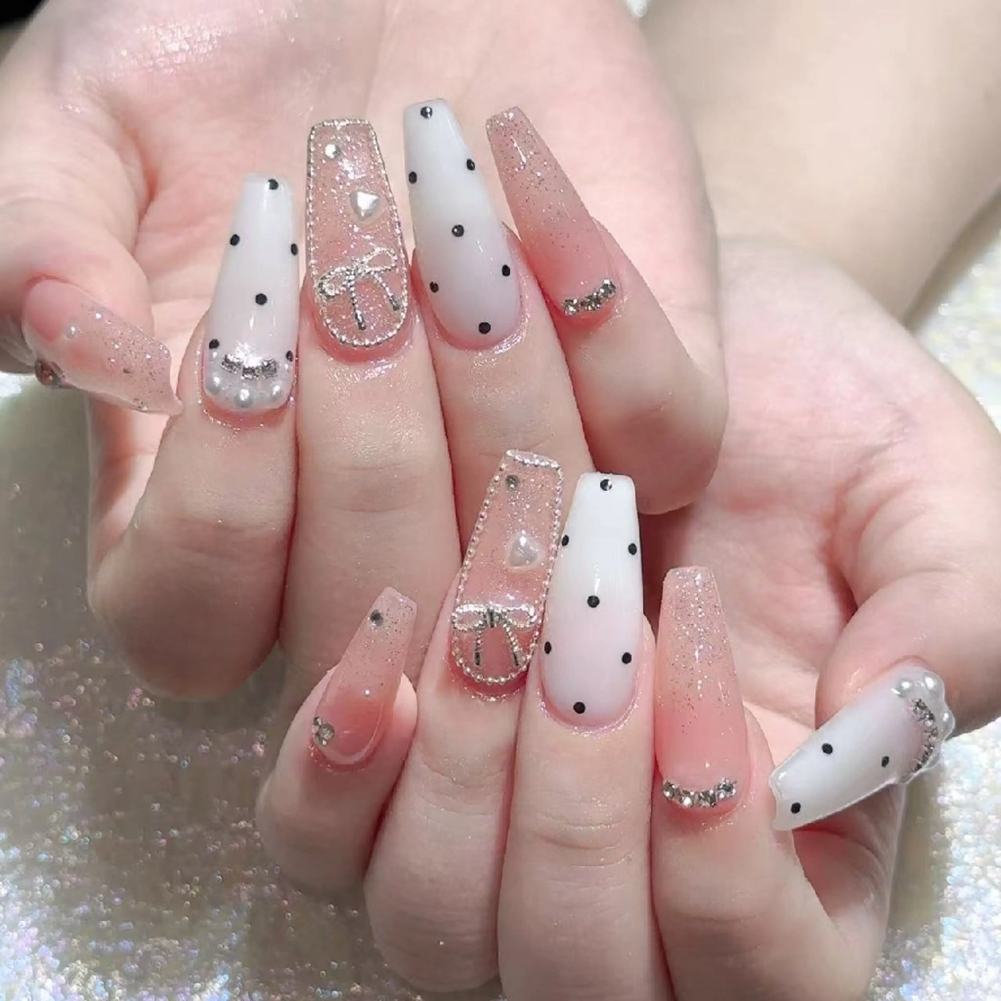 ネイル ハンドネイル Queens みなみのネイルデザイン