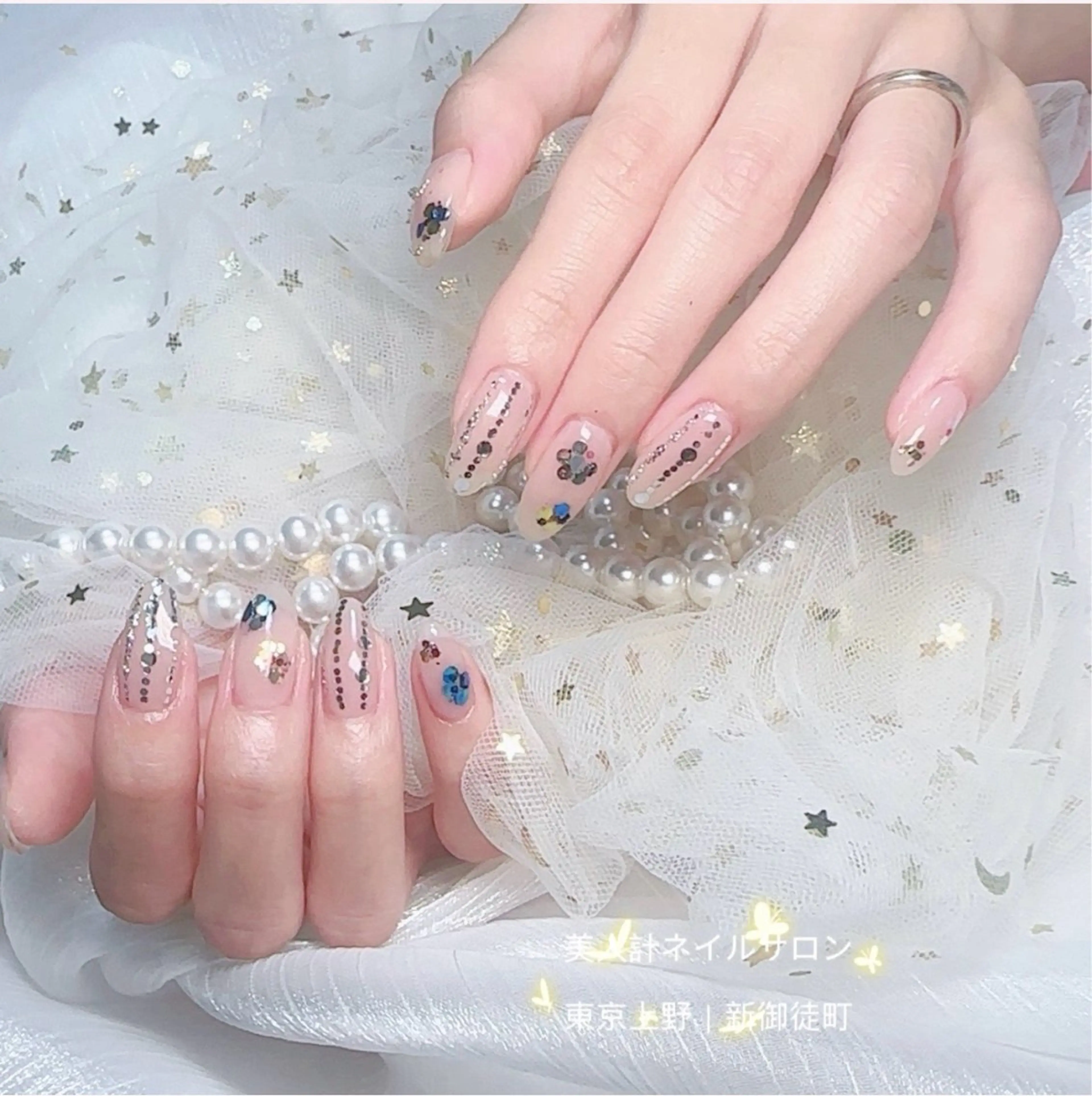 ネイル ホログラムネイル ハンドネイル 美人計ネイルサロン所属・中山 美月のネイルデザイン