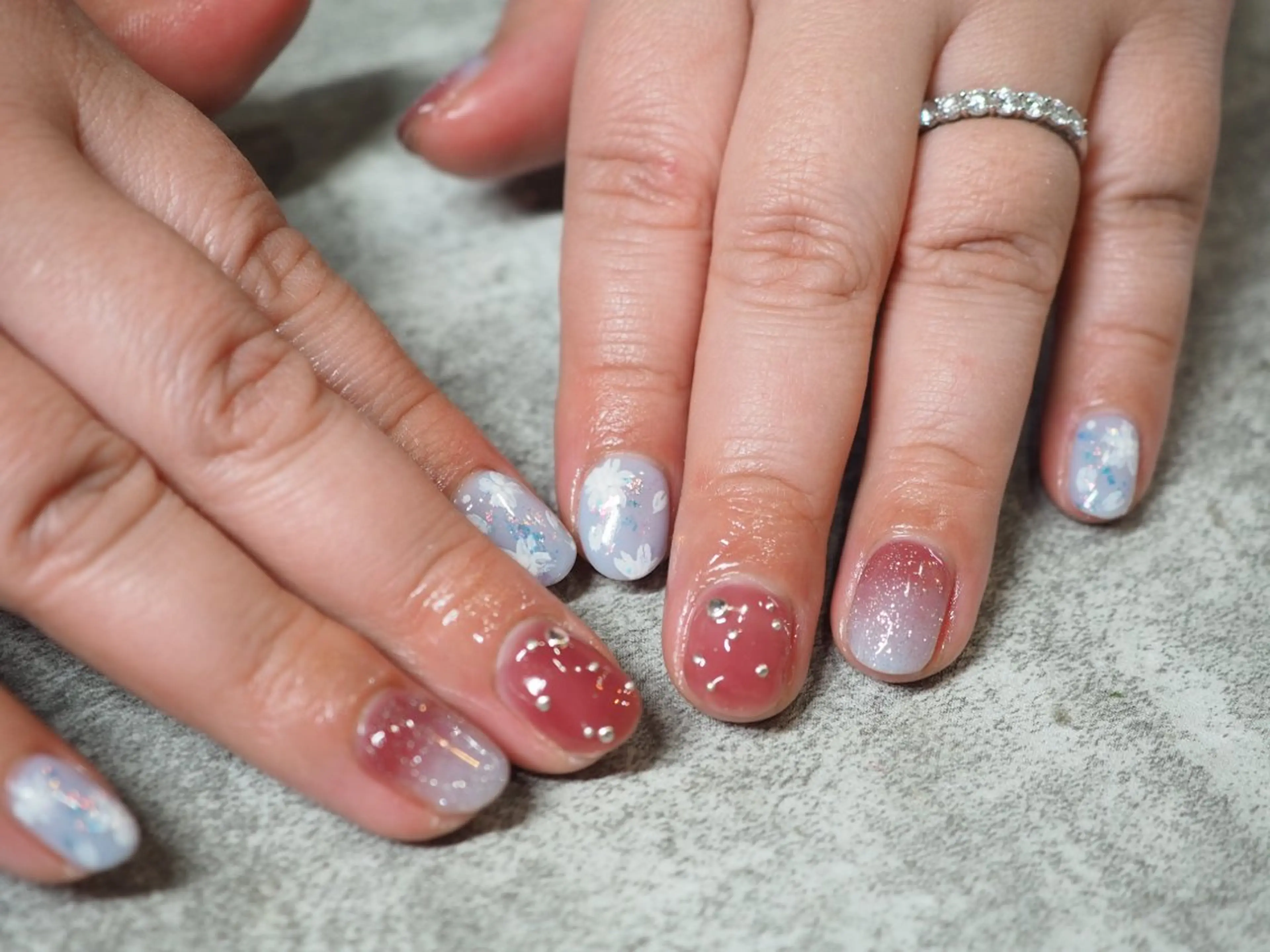 ネイル アートネイル チークネイル 桜ネイル フラッシュネイル フットネイル glaNje shioriのネイルデザイン