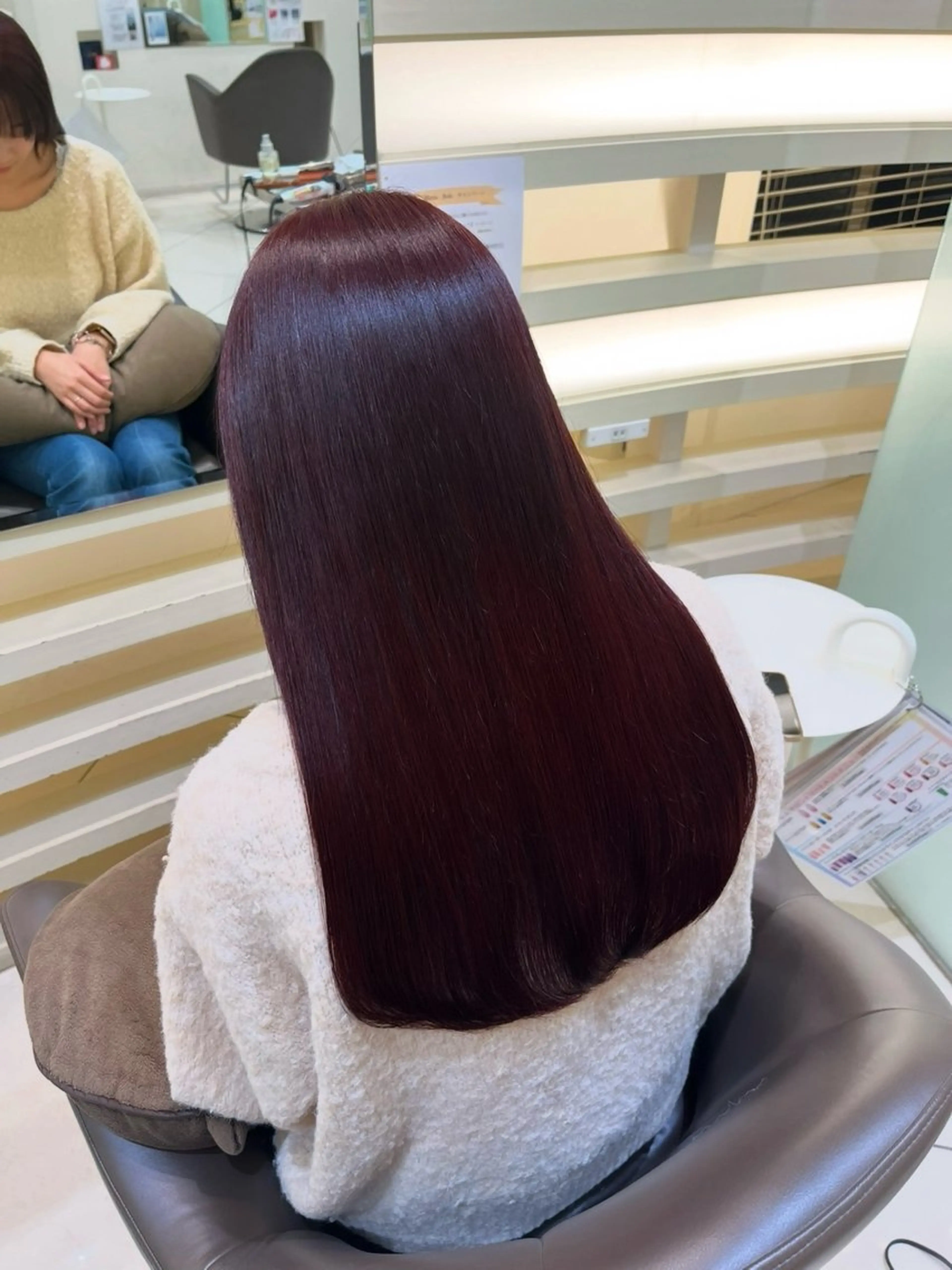 ロング 🫧オリーブカラー/ 酸性縮毛矯正銀座🫧のヘアスタイル