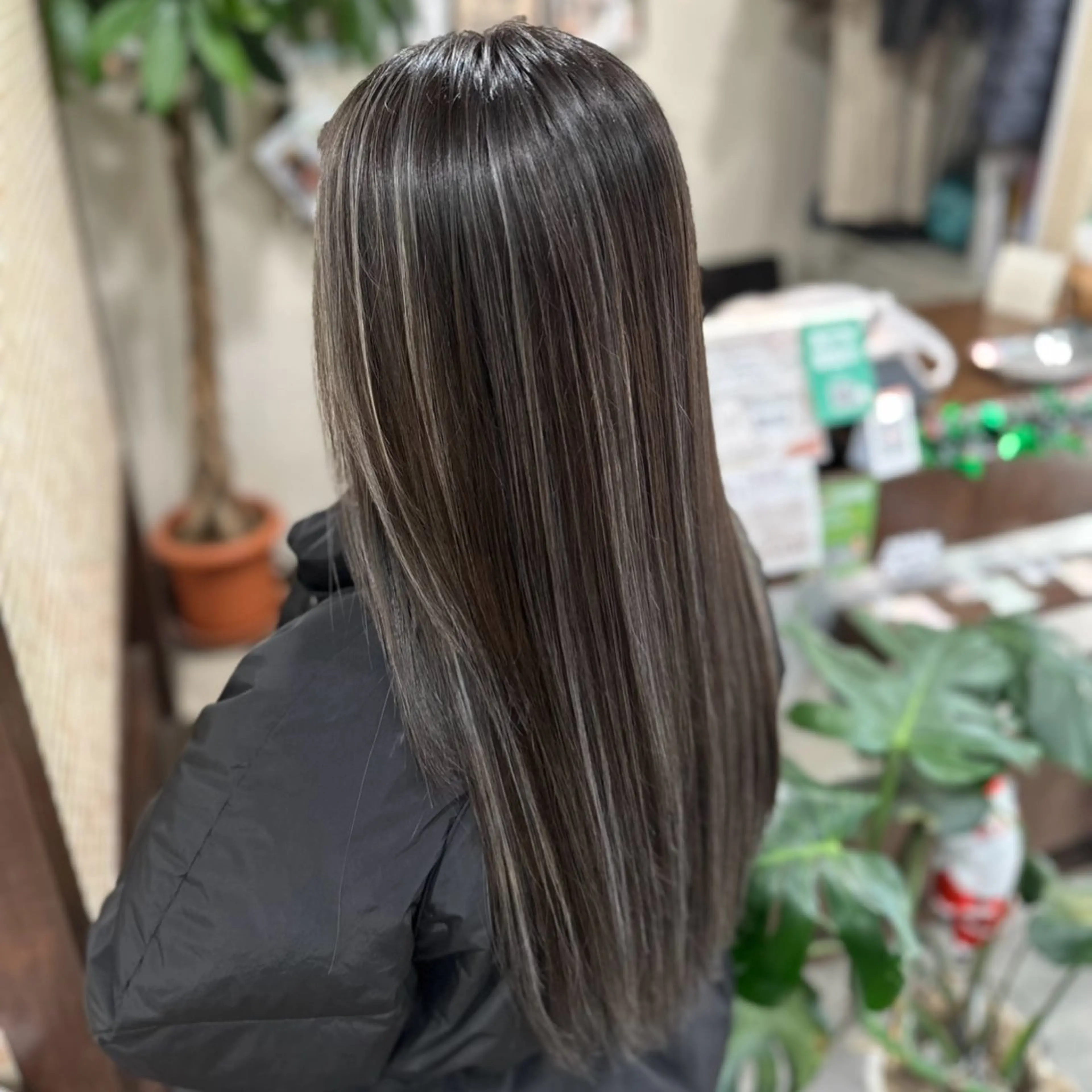 ロング ヘアカラー 🇺🇸ハイライト 🌵satsukiのヘアスタイル