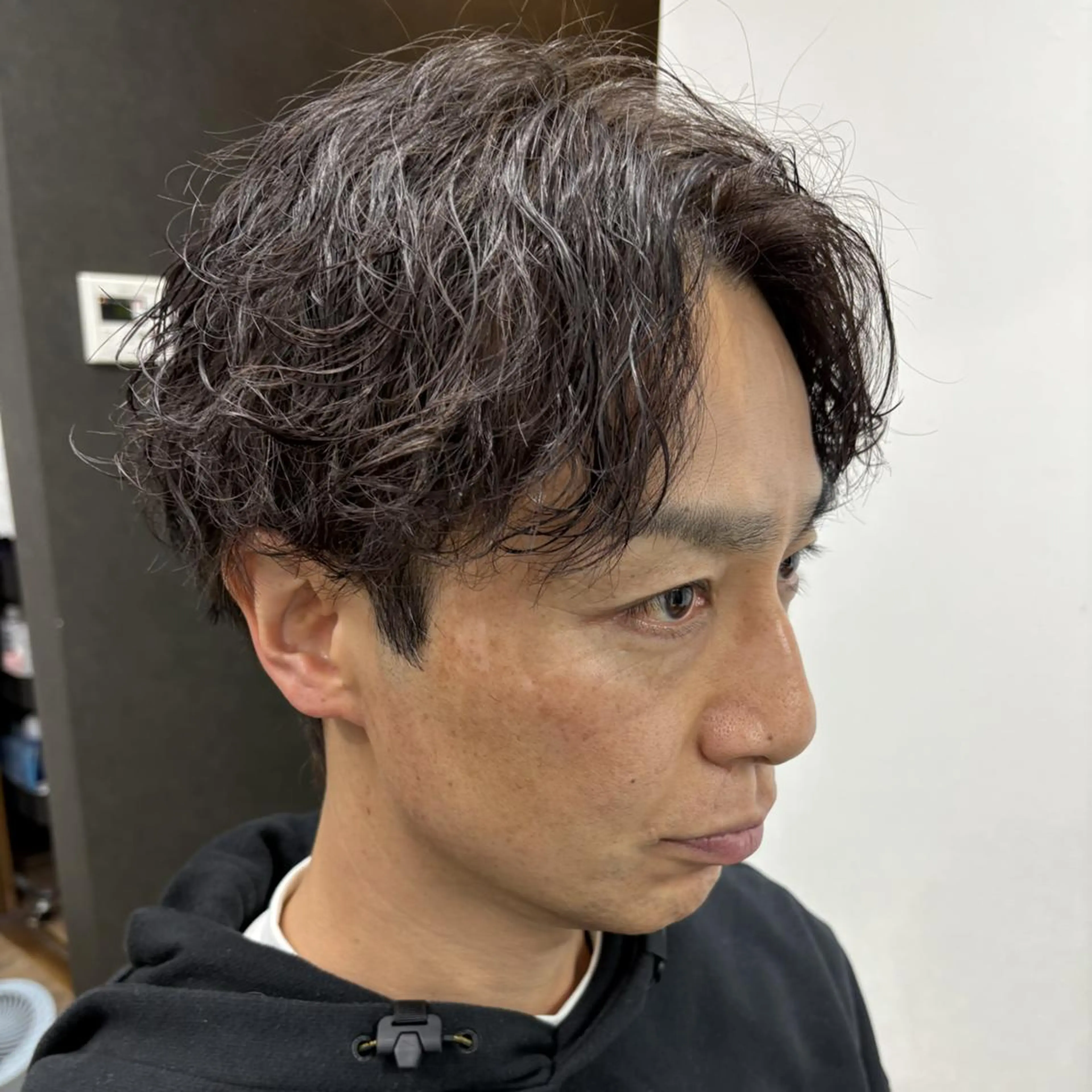 ショート パーマ メンズ メンズパーマ 波巻きパーマ カット パーマ 名駅Private Salon　Noaのヘアスタイル