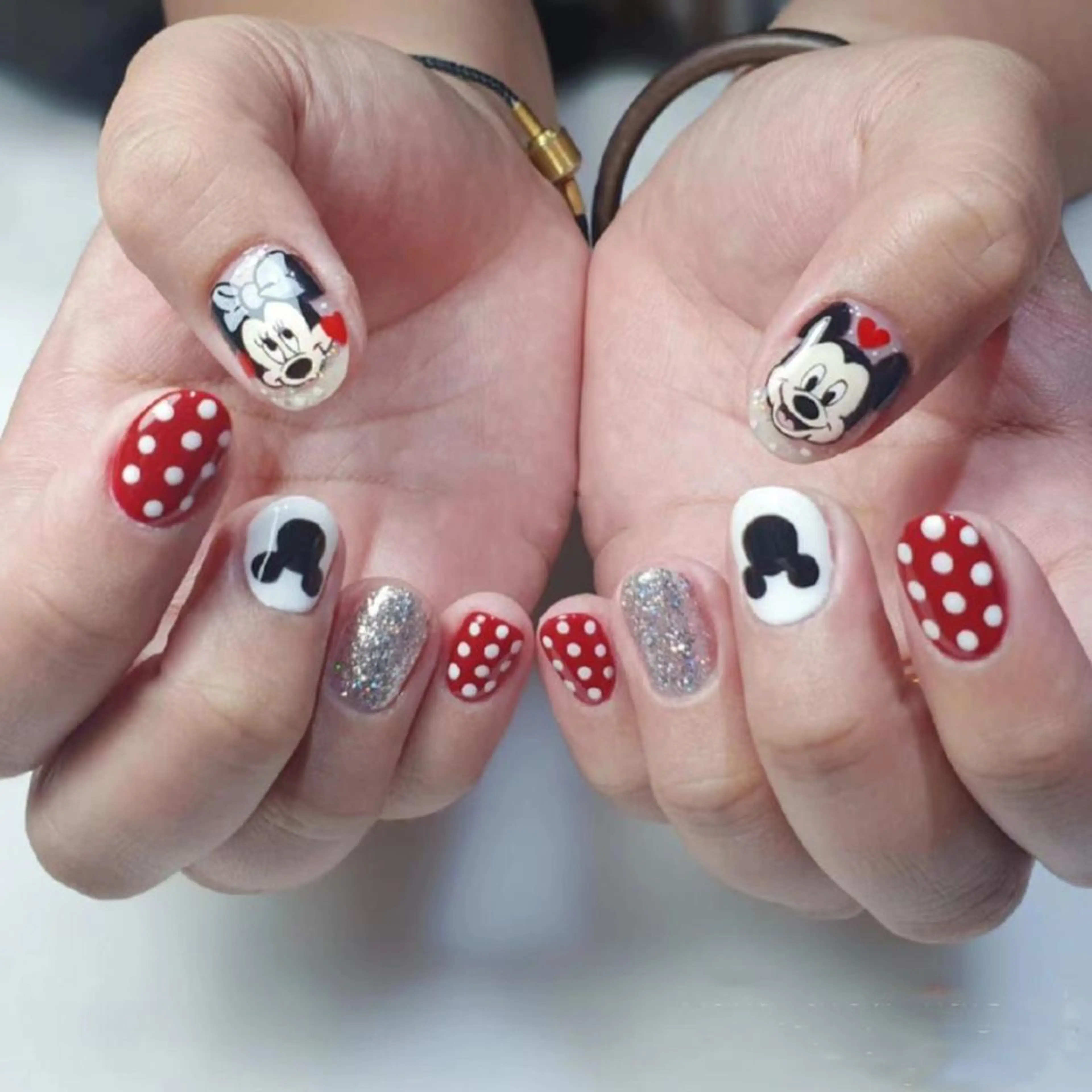 ネイル ラッキー 玲奈のネイルデザイン