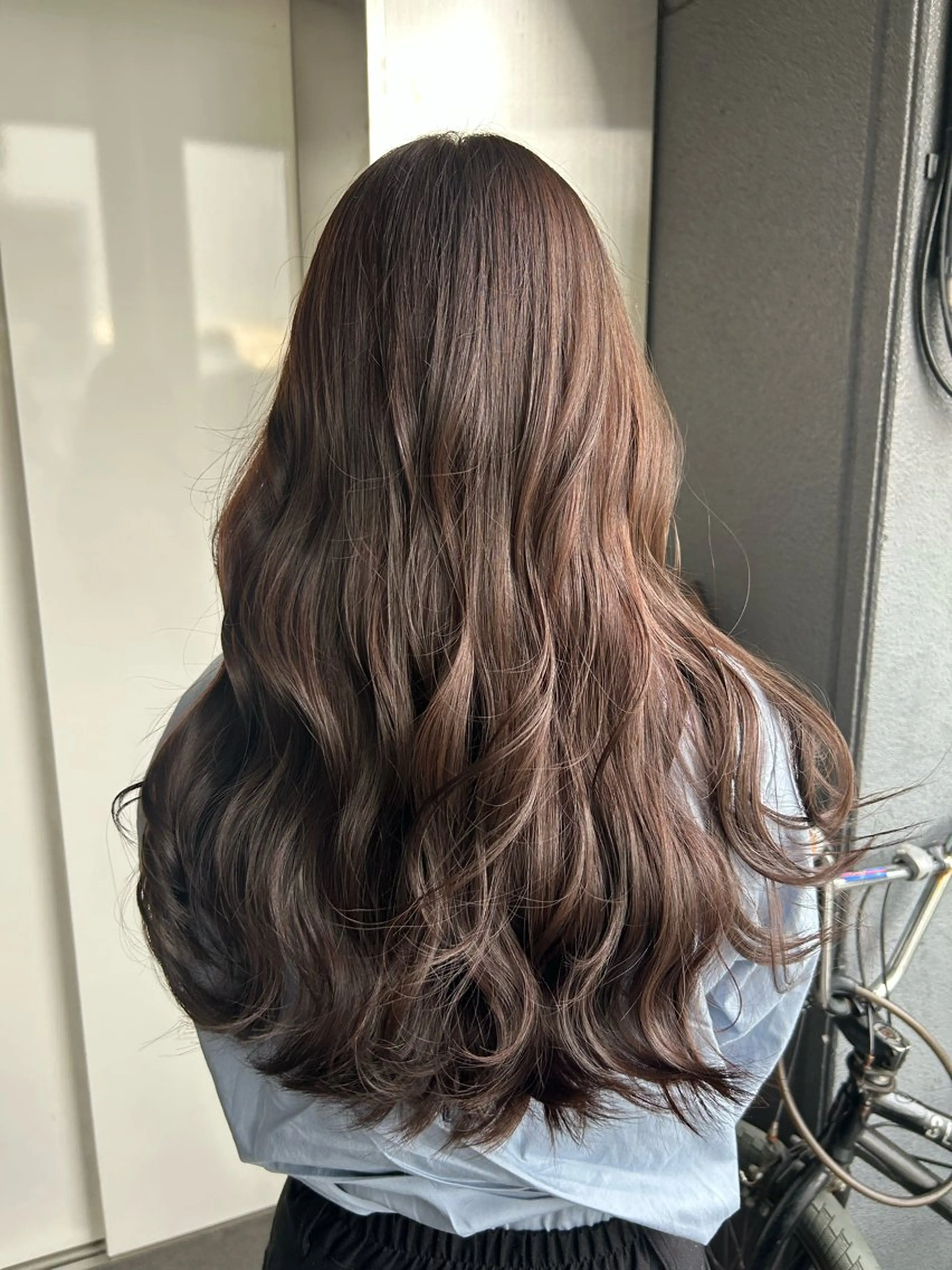 ロング カラー ブリーチ ダブルカラー ブリーチなしカラー ヘアカラー トリートメント 滝本 和叶のヘアスタイル