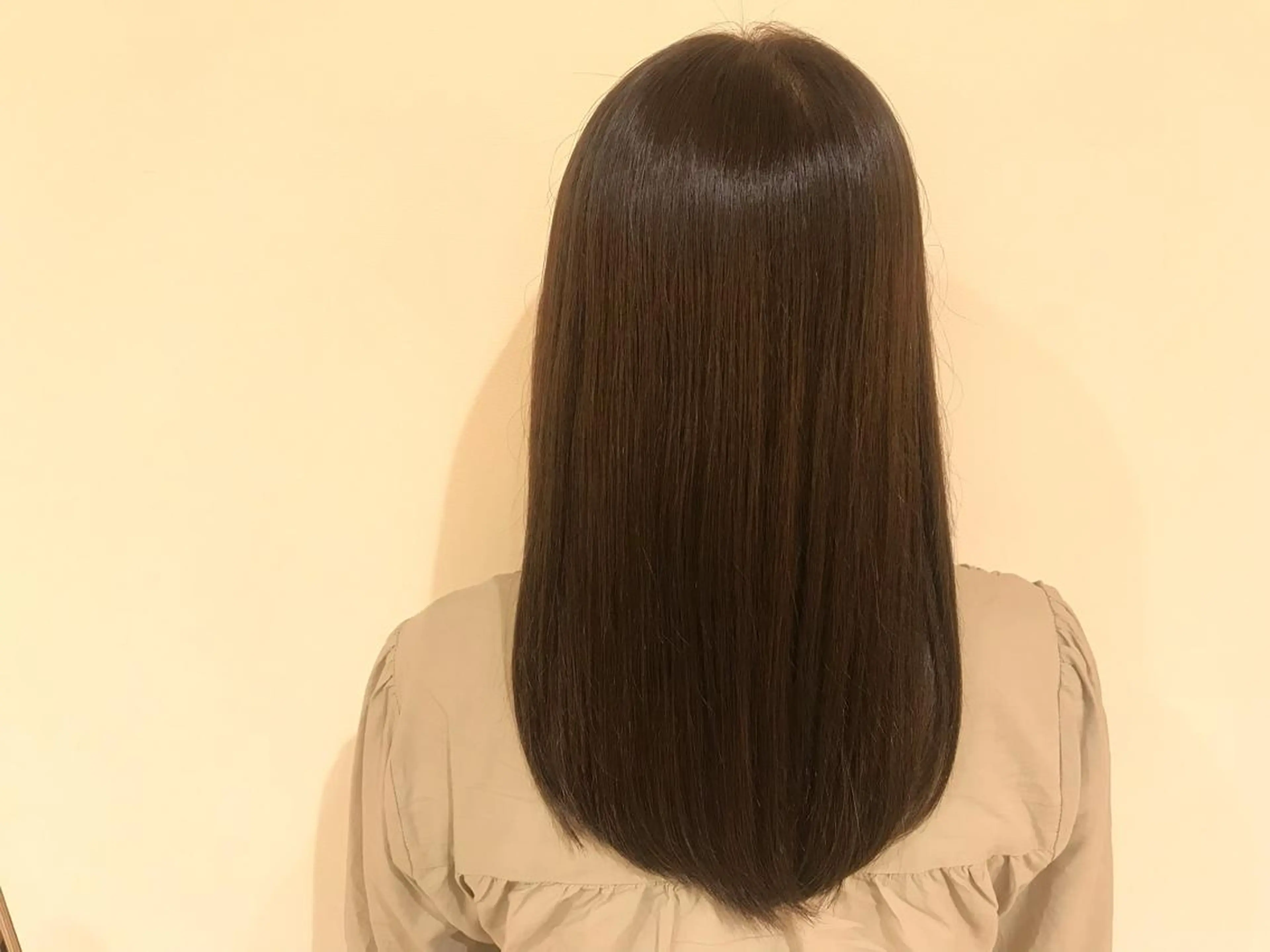 ミディアム 透明感カラー 金村真子のヘアスタイル