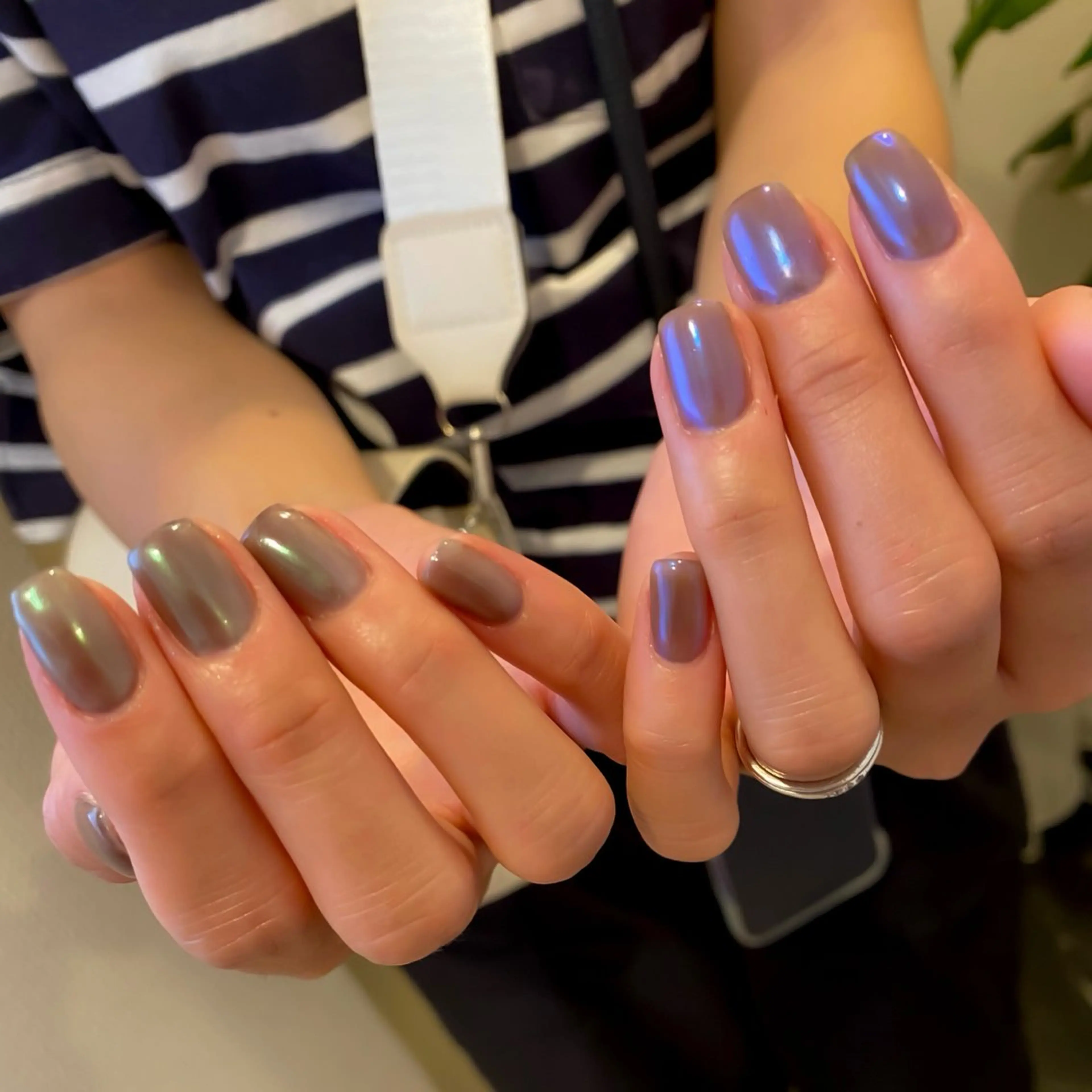 ネイル オーロラネイル ハンドネイル Bella  Nails所属・Bella Nailsのネイルデザイン