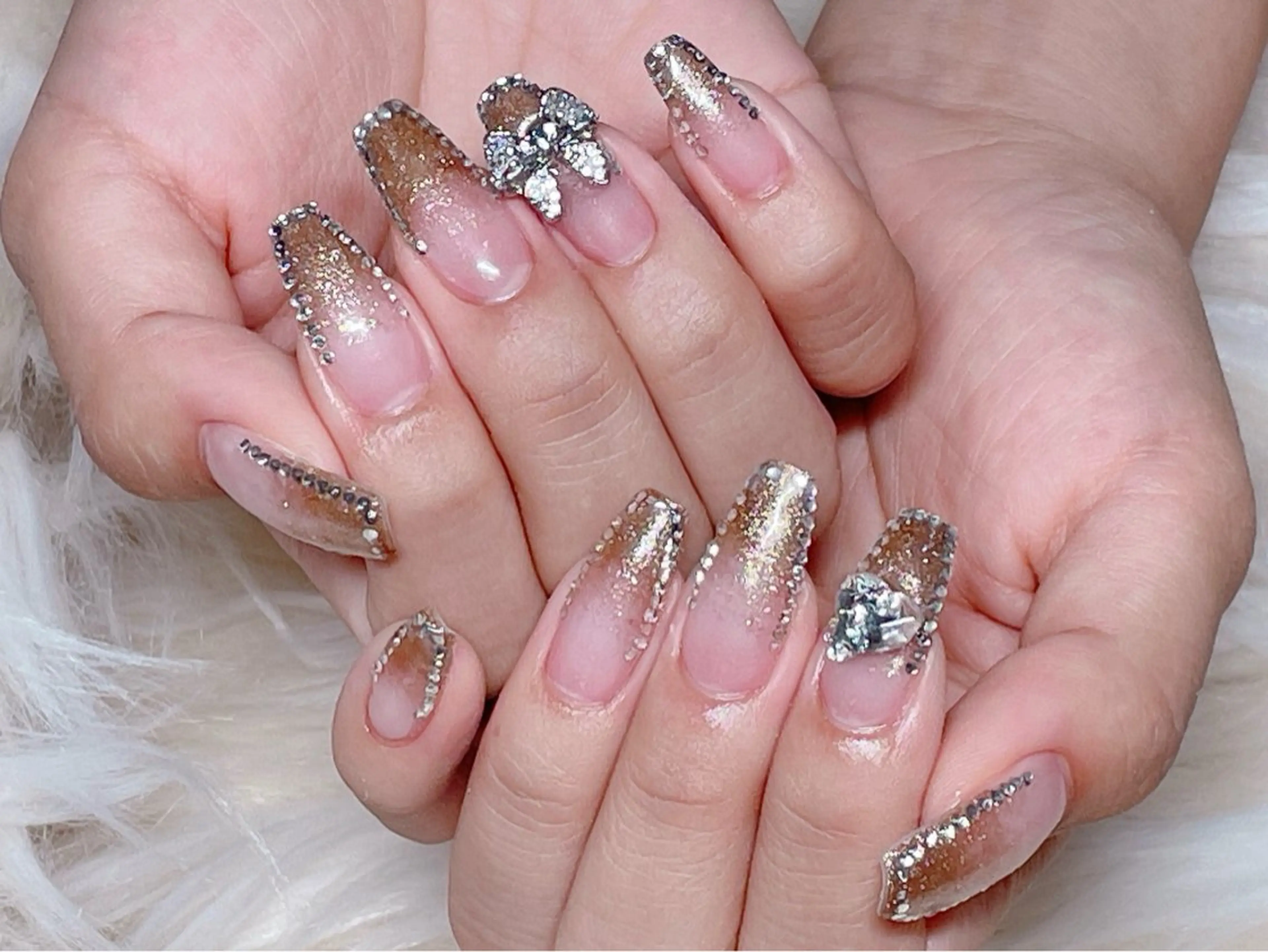 ネイル 長さ出し フレンチネイル ジェルネイル グラデーション 韓国ネイル ハンドネイル Nail&eye Belire 新宿のネイルデザイン