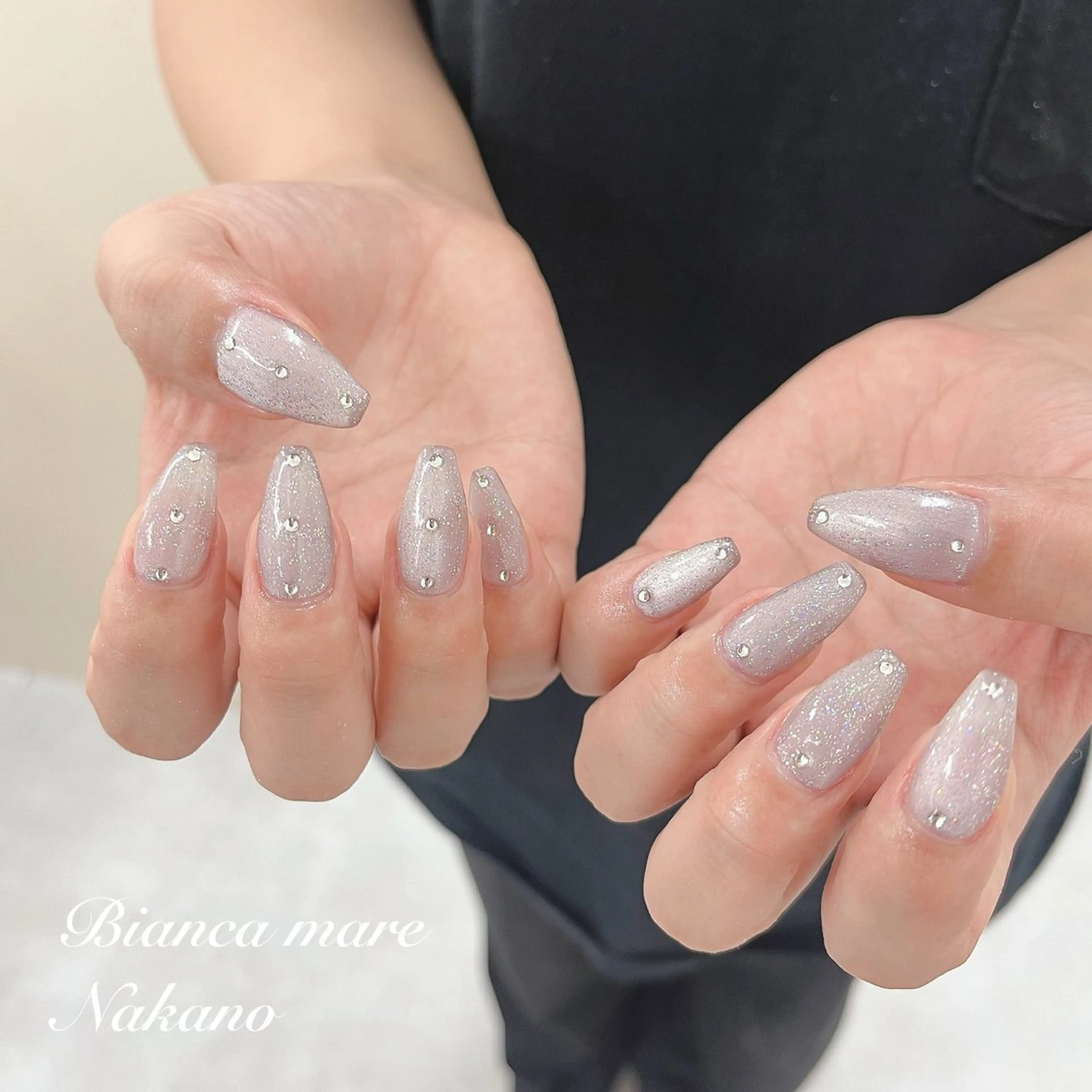 〈オフあり〉ハンド🎀マグネットネイル🧲 パラジェル登録店🌿【中野/高円寺/阿佐ヶ谷】の写真