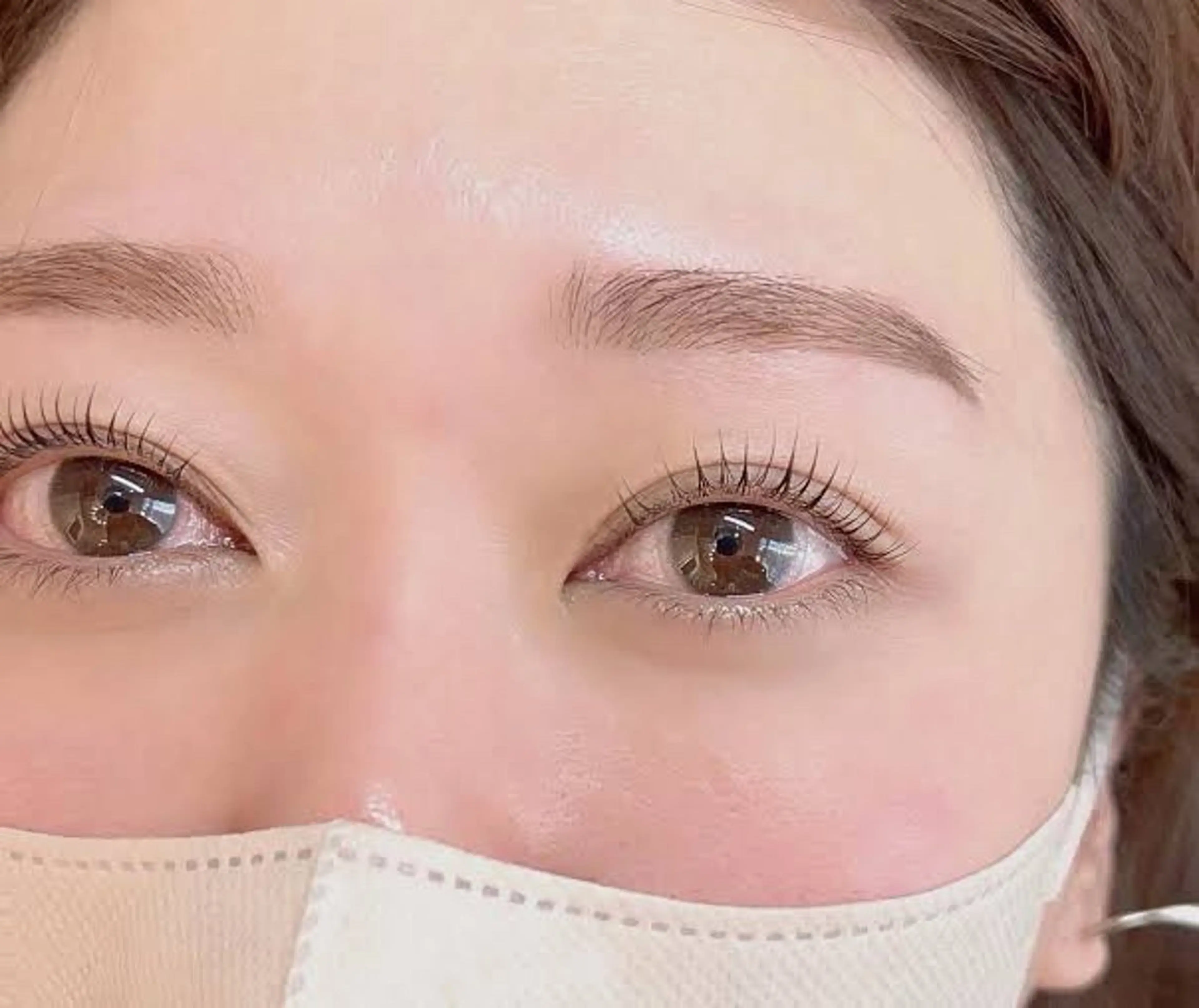 眉ワックス＋まつげパーマの写真