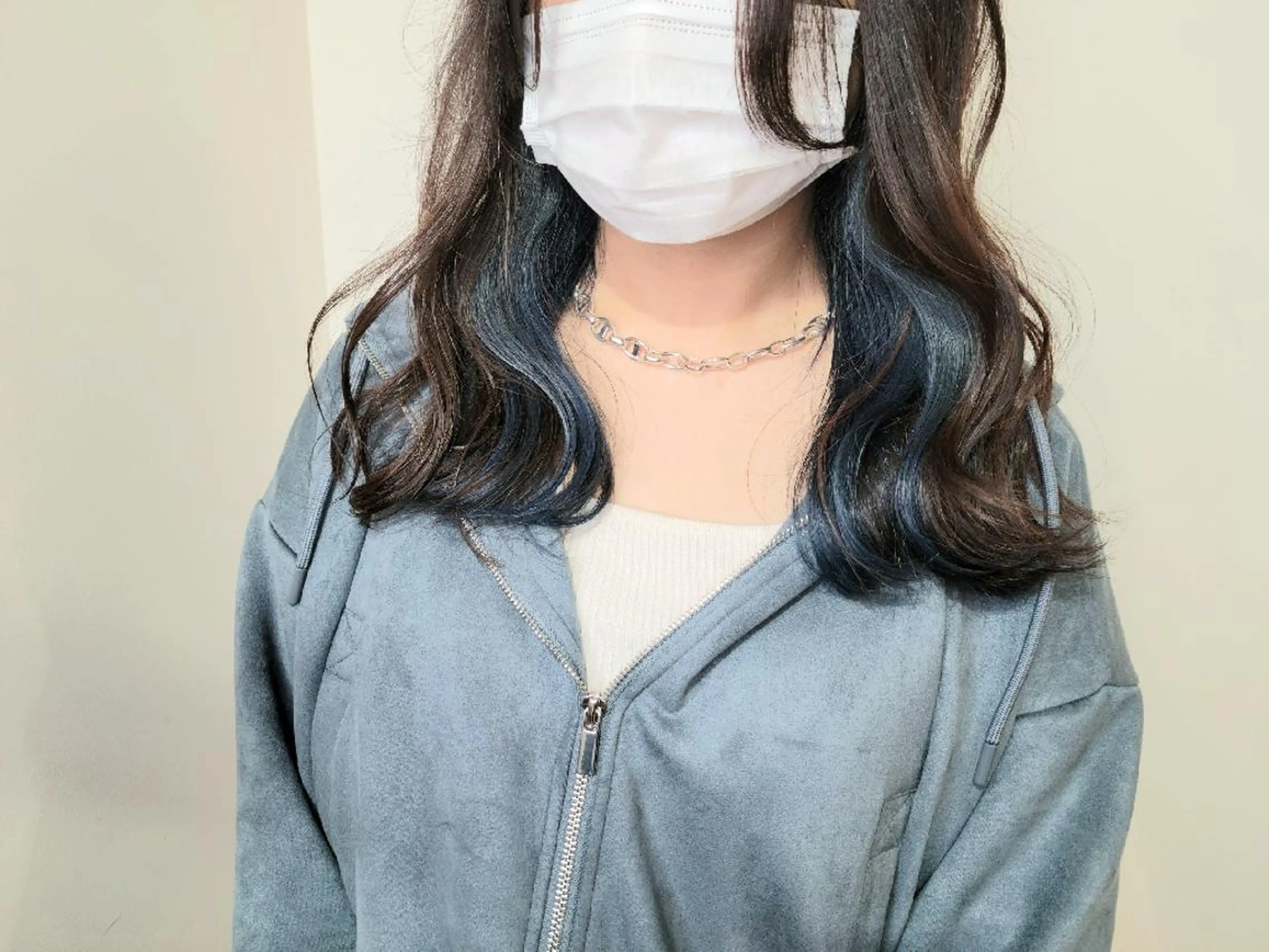 セミロング カット ヘアカラー トリートメント 🇰🇷透明感×ハイ トーン🌟tomoのヘアスタイル