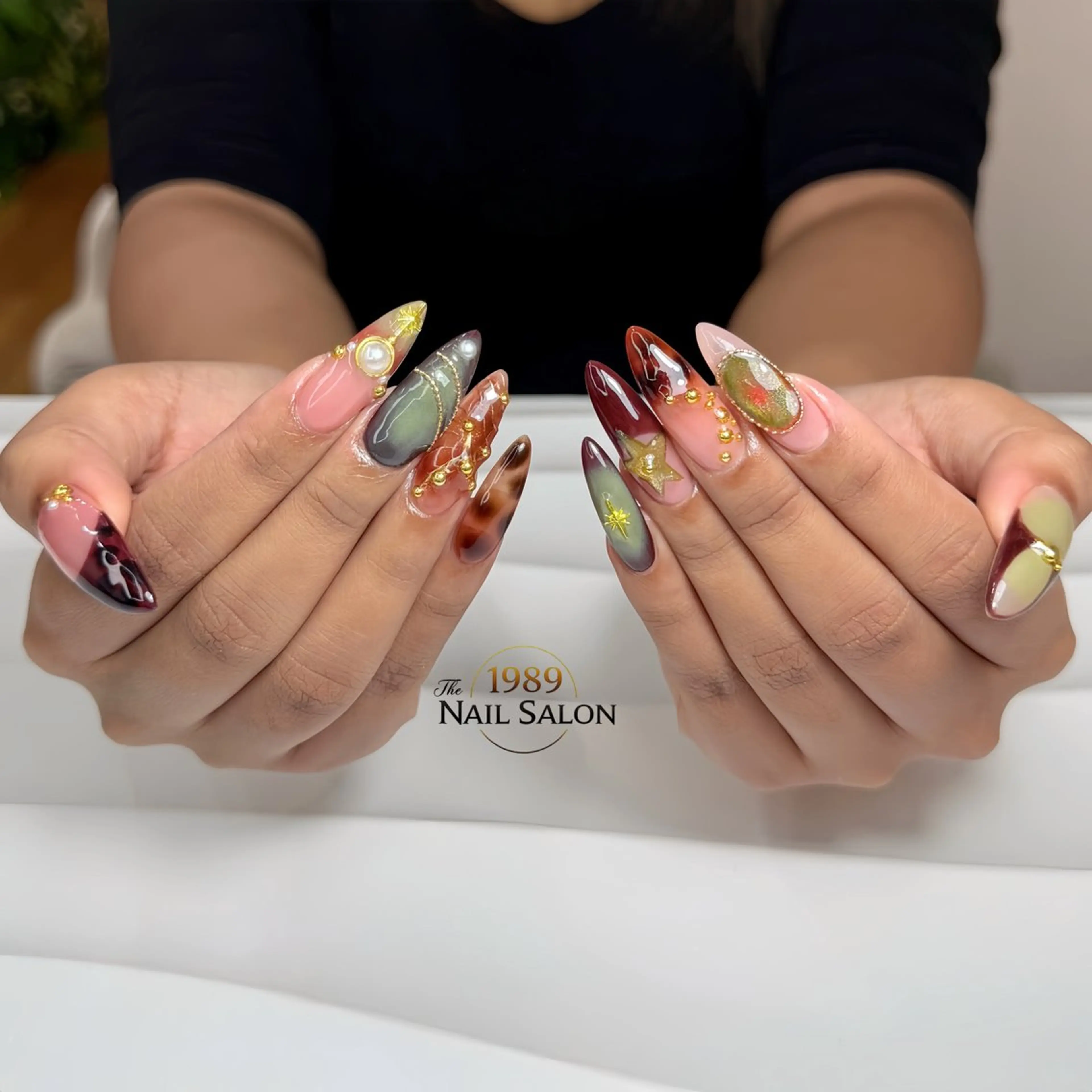 ネイル ハンドネイル The 1989 Nail Salonのネイルデザイン