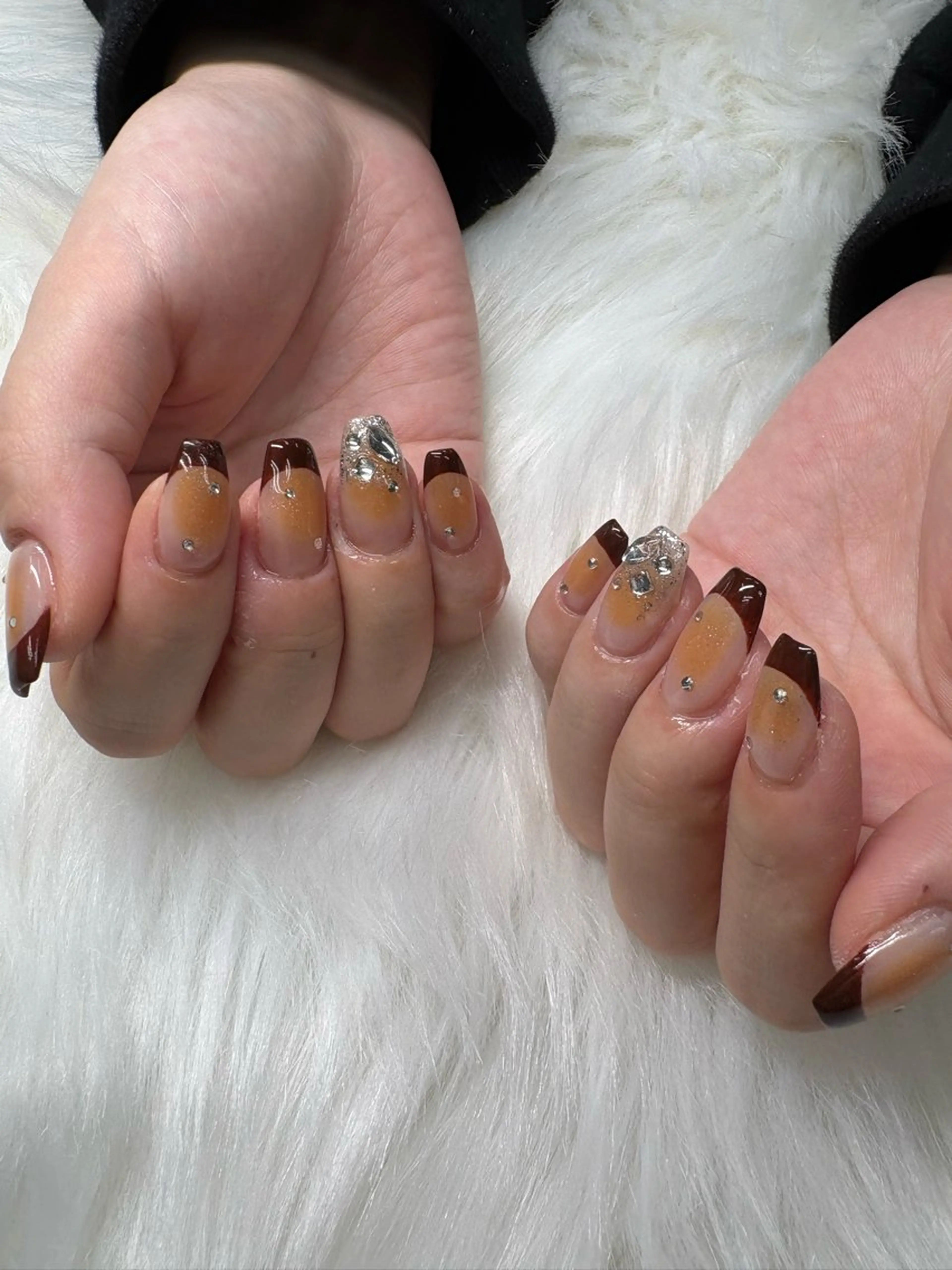 ネイル ハンドネイル SHION のネイルデザイン