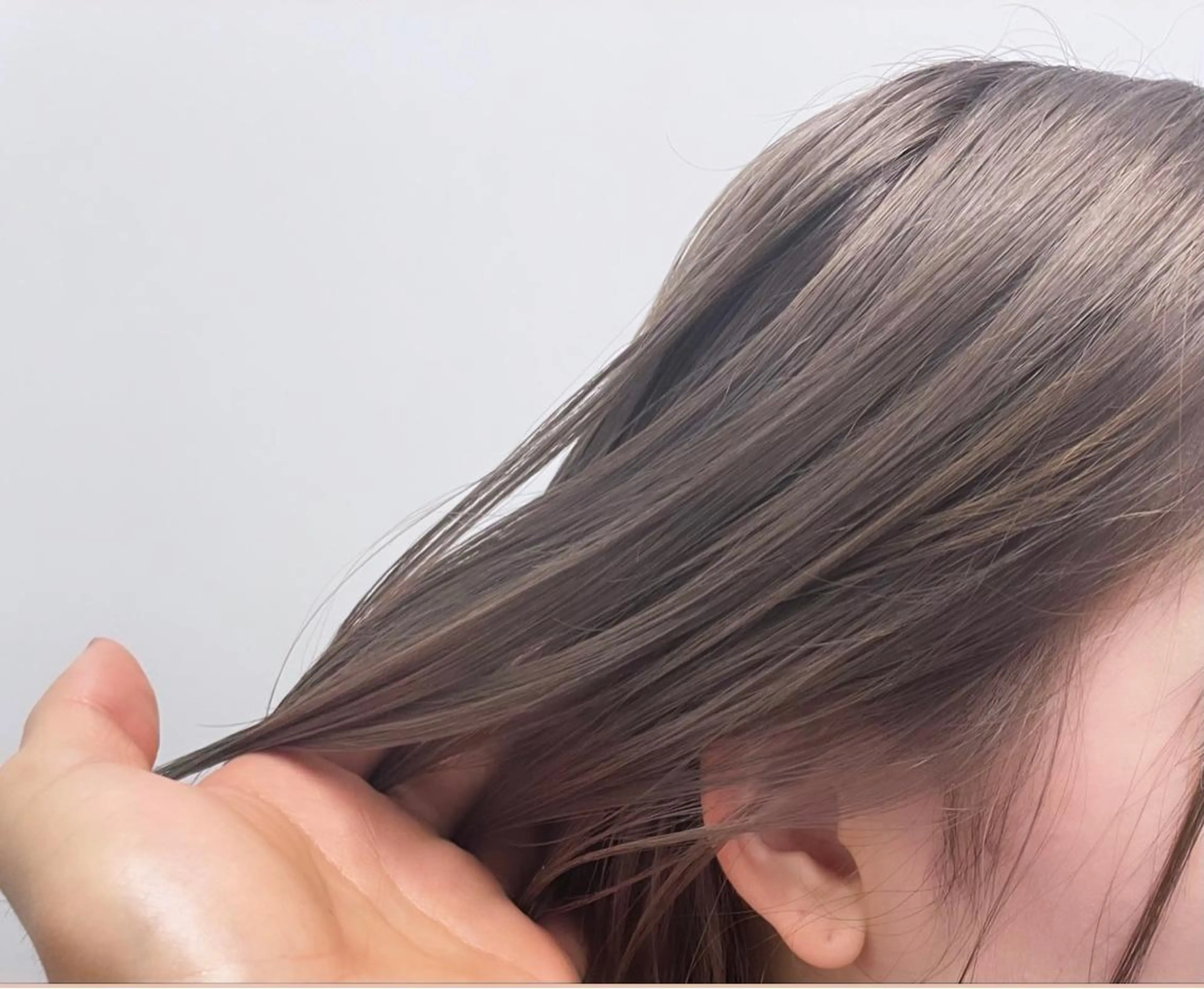 カラー ブリーチ storiiz所属・本田大輝top designerのヘアスタイル