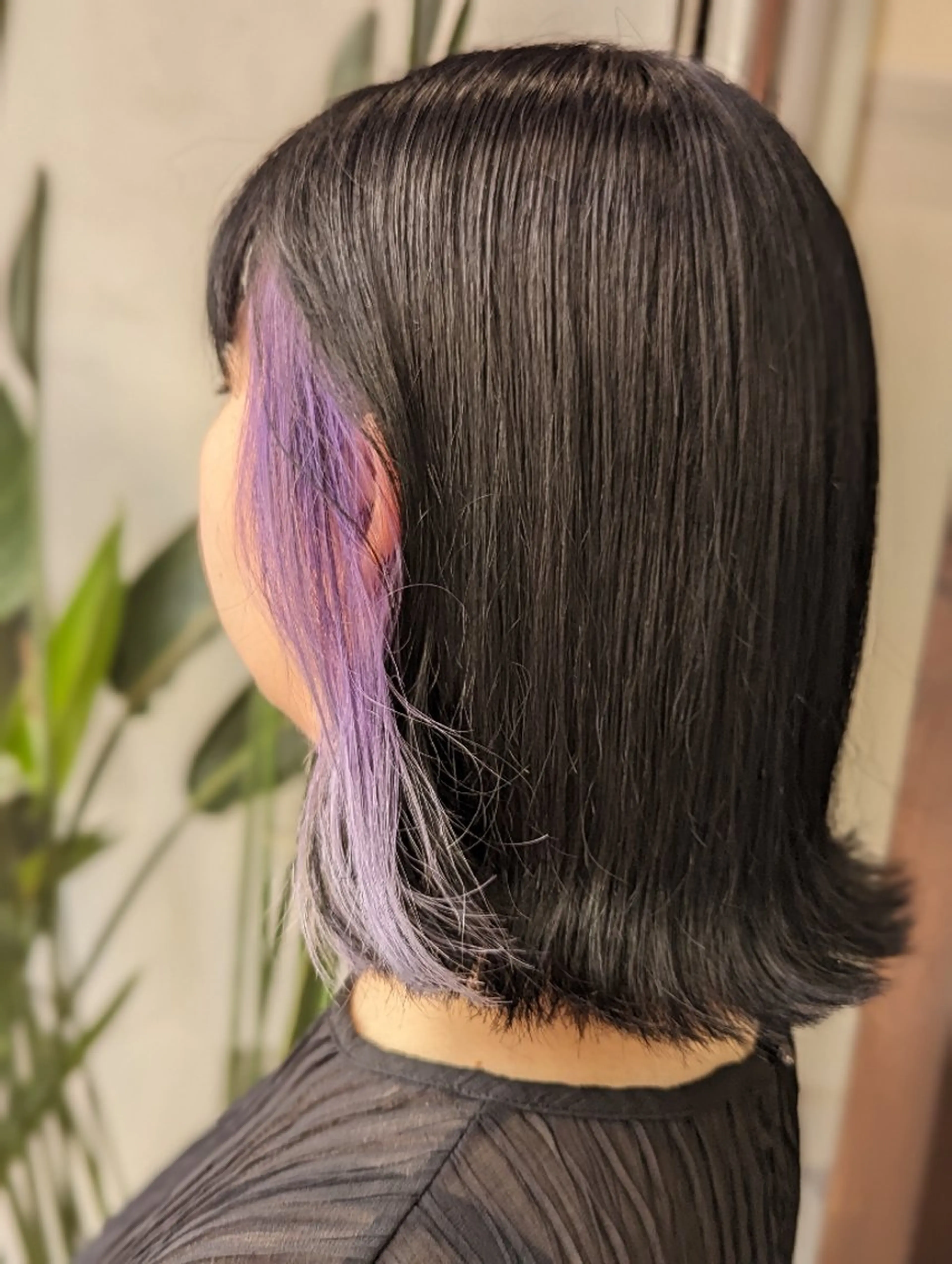 セミロング カラー 髪質改善アンブリーチ 店長みやけななのヘアスタイル