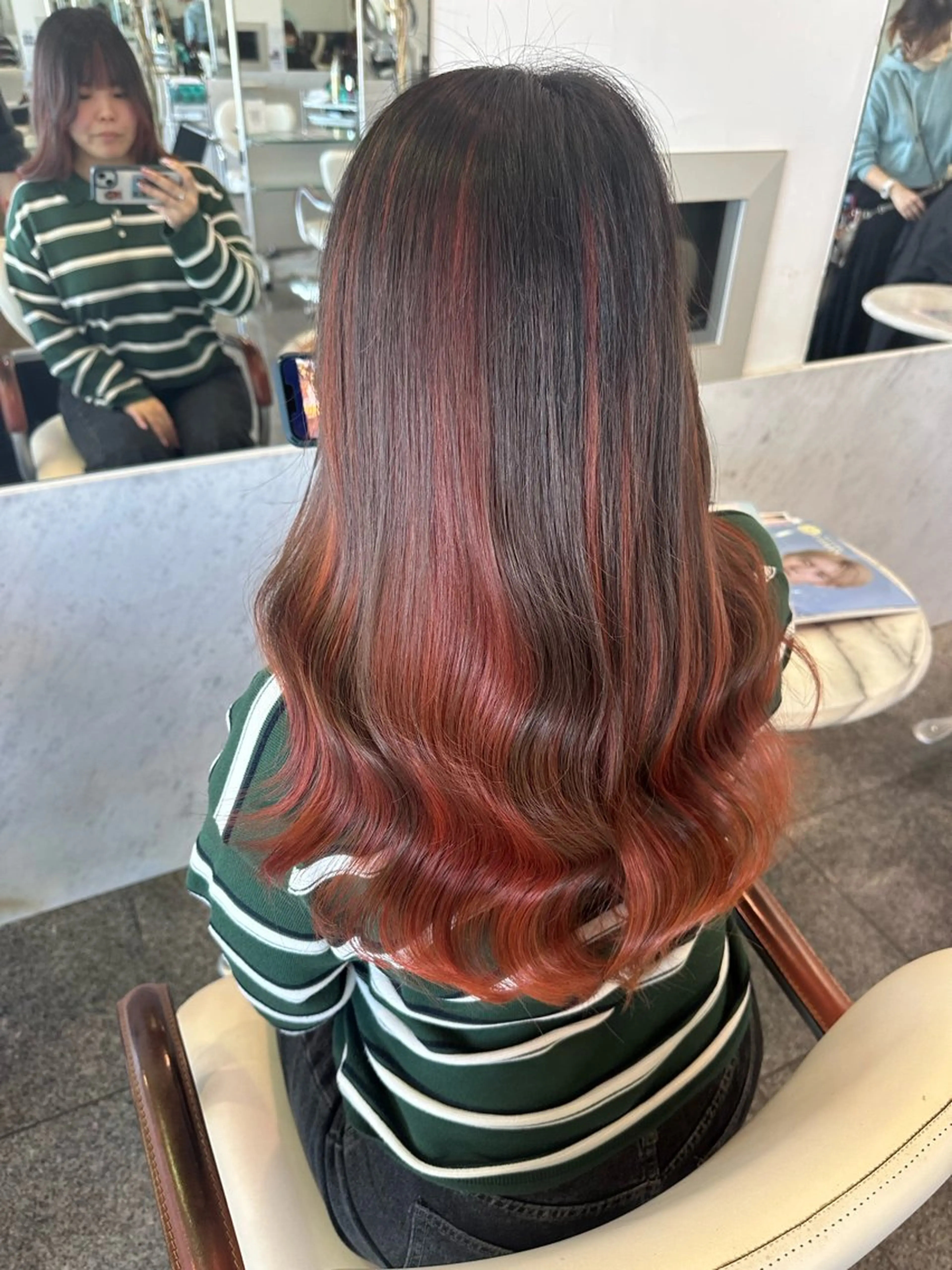 カラー ヘアカラー 町田 里奈のヘアスタイル