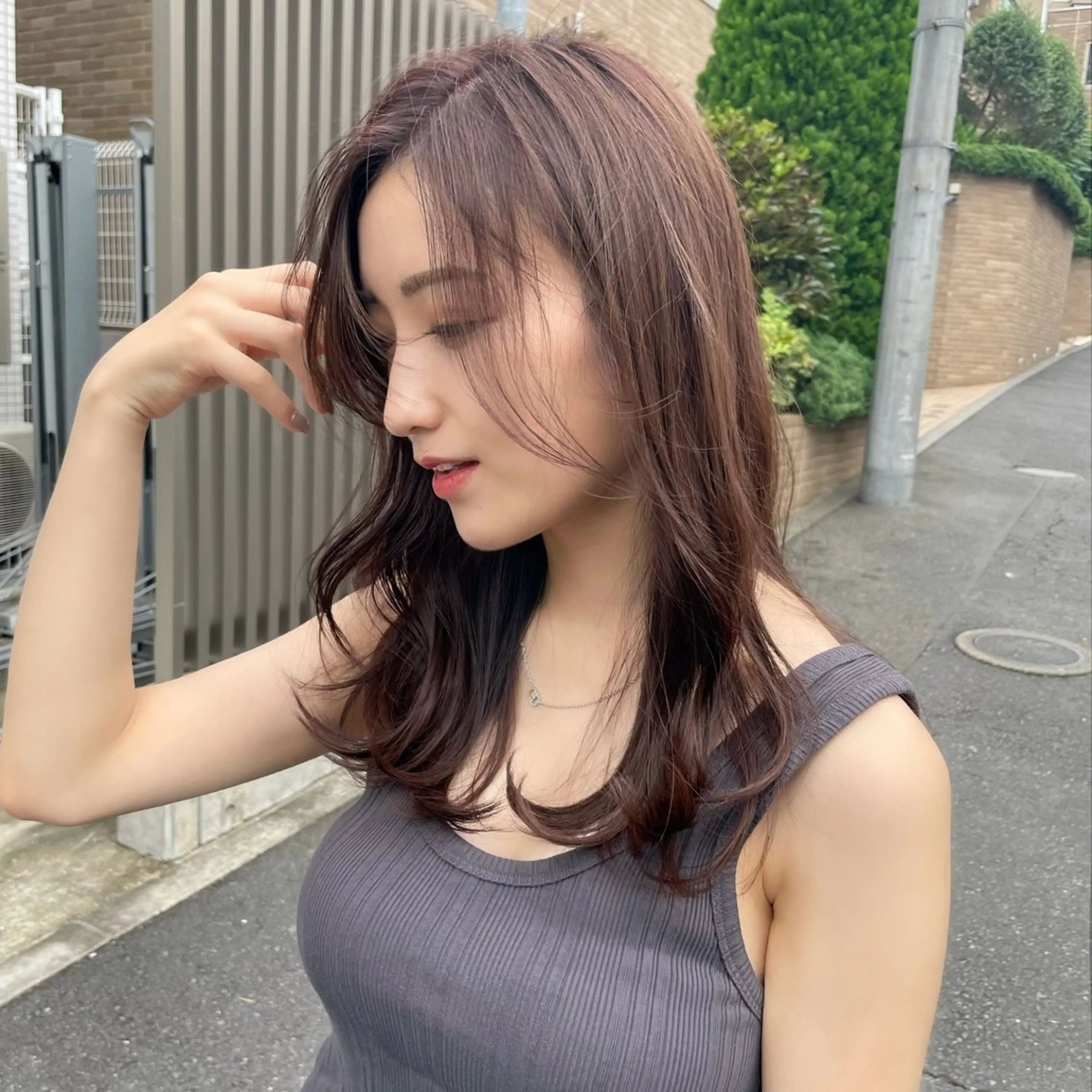 ロング カラー YUUKI/艶カラー レイヤーカットのヘアスタイル