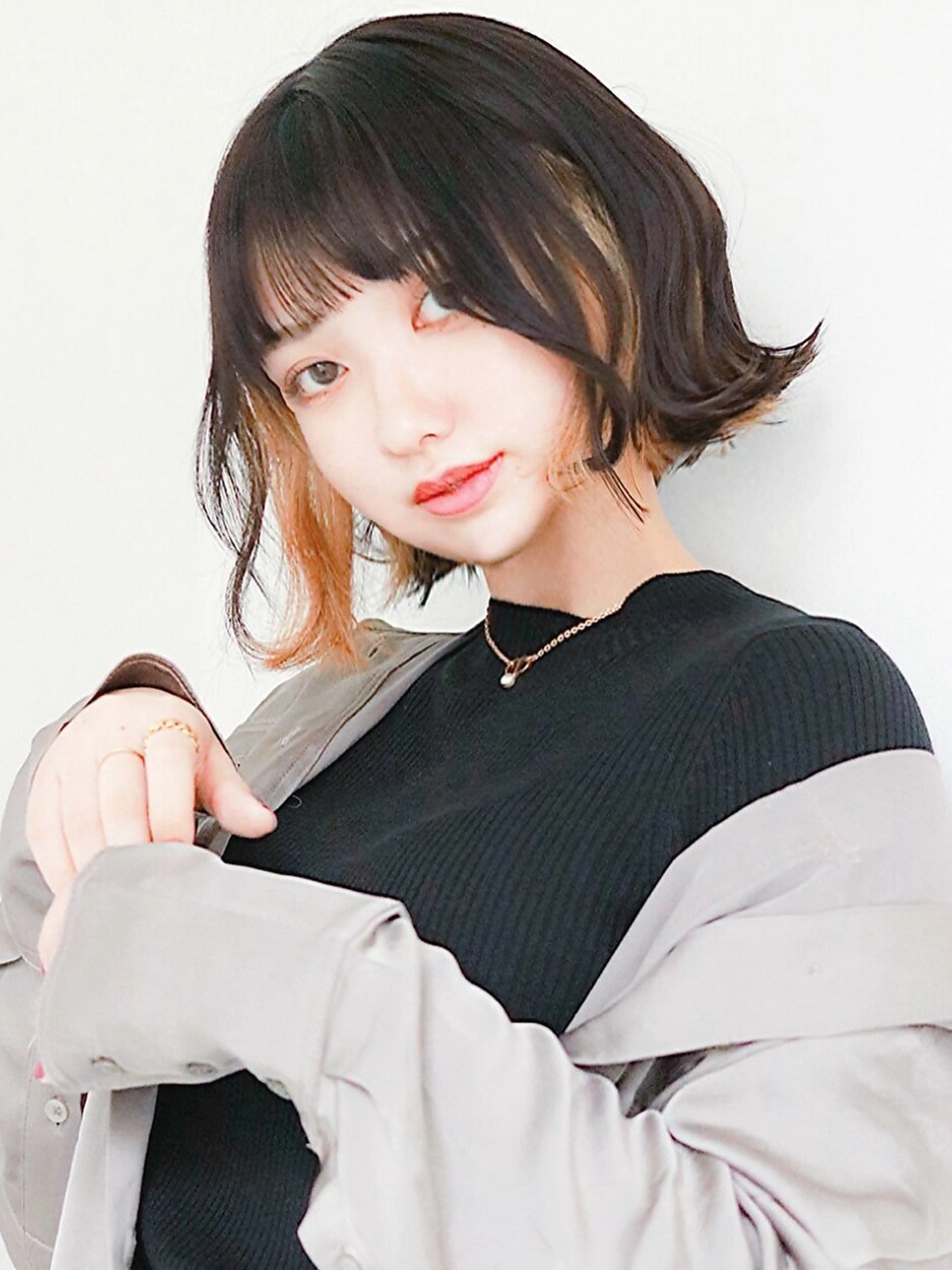\カット＋カラー＋インナーカラー（BLEACH込）の写真
