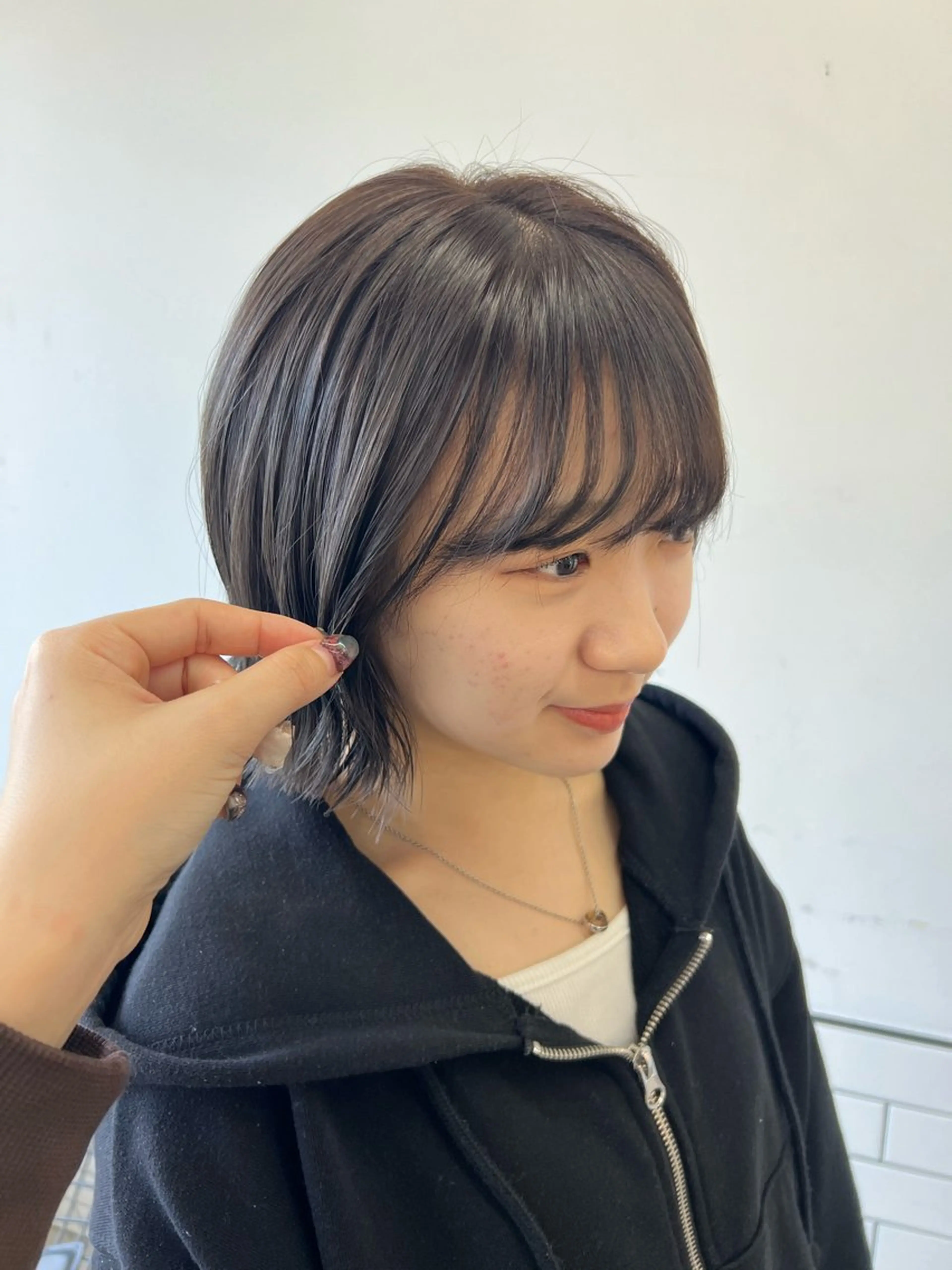 ショート 切りっぱなしボブ ボブ emma ecole所属・奥田 葵のヘアスタイル